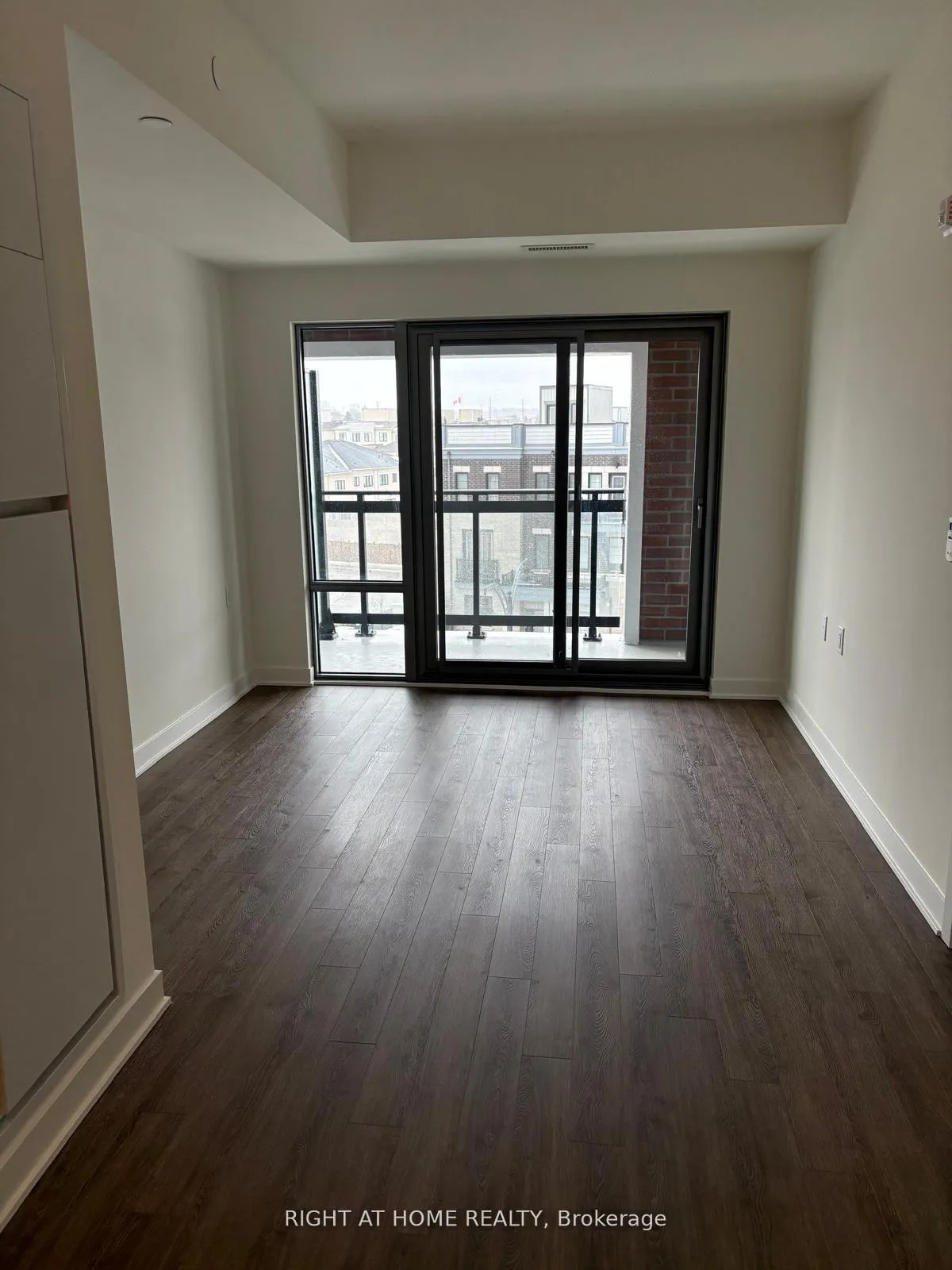 Photo 7 of Unit 419, 51 Clarington Boulevard, Clarington, Bowmanville — HOMEH