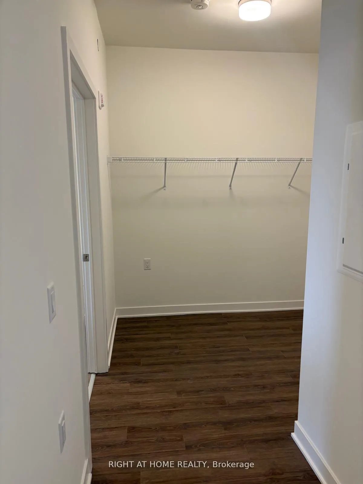 Photo 14 of Unit 419, 51 Clarington Boulevard, Clarington, Bowmanville — HOMEH