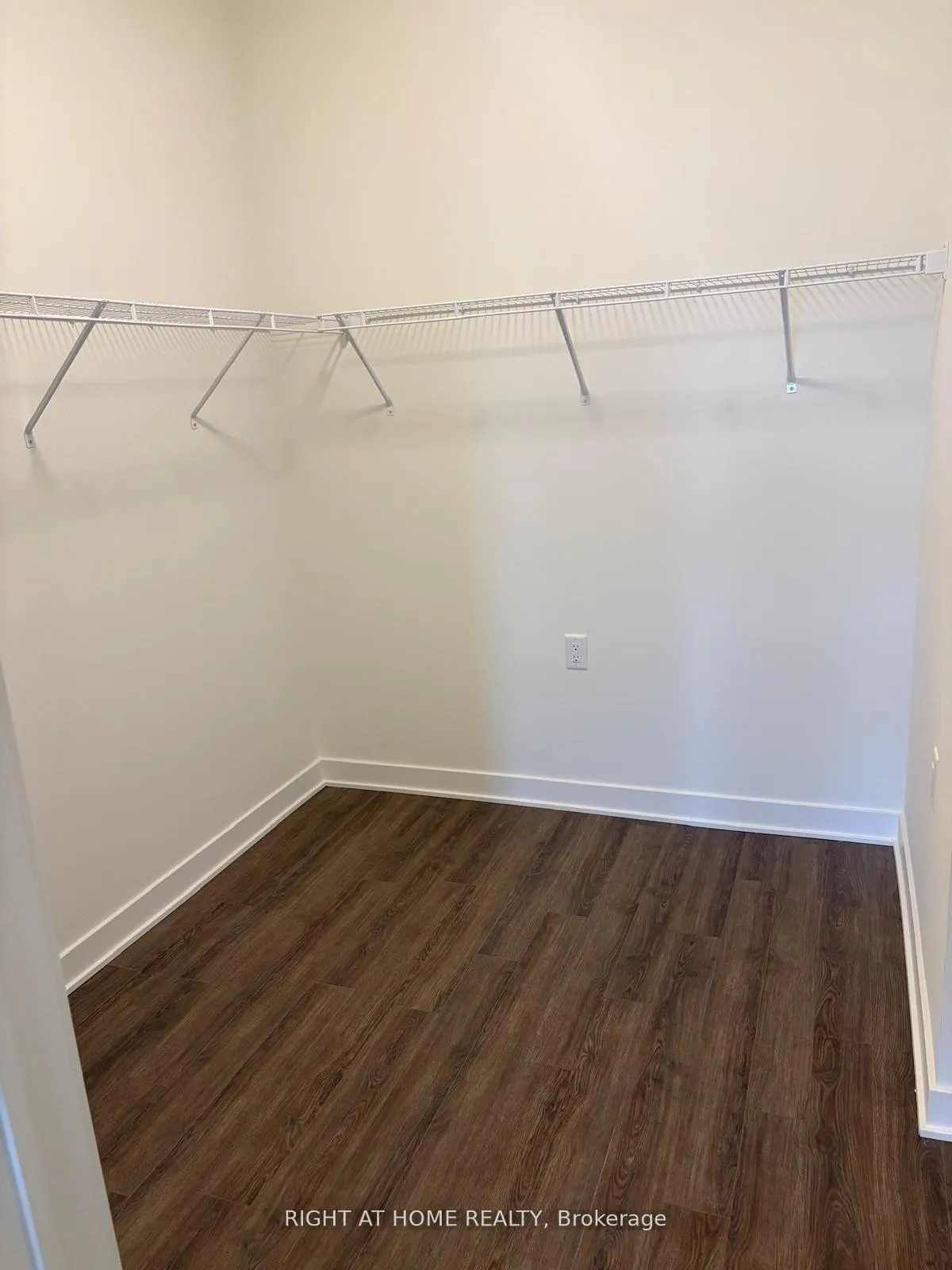 Photo 15 of Unit 419, 51 Clarington Boulevard, Clarington, Bowmanville — HOMEH