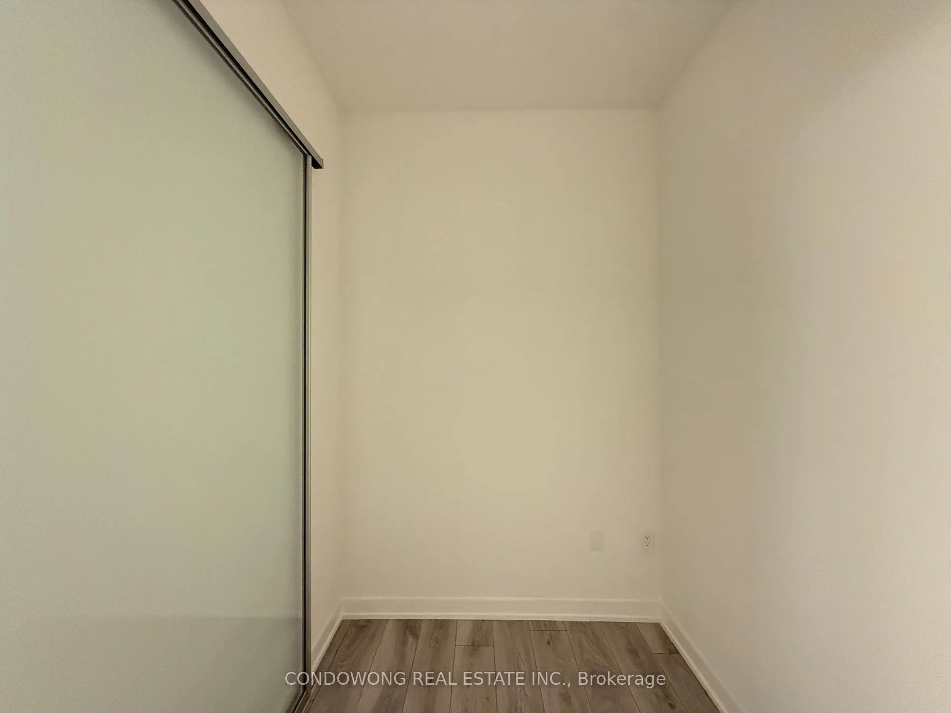 Photo 9 of Unit 208, 110 Broadway Avenue, Toronto, Mount Pleasant West — HOMEH
