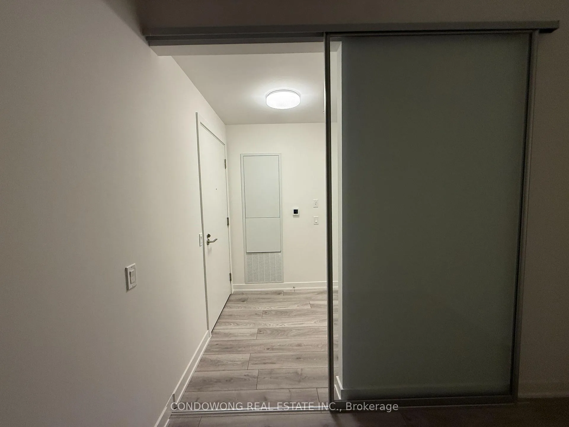 Photo 10 of Unit 208, 110 Broadway Avenue, Toronto, Mount Pleasant West — HOMEH