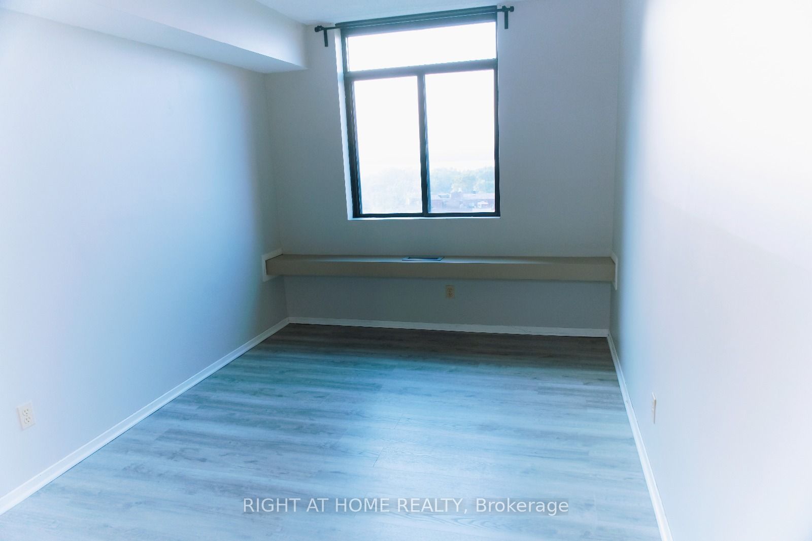Photo 6 of Unit 1516, 2871 Richmond Road, Ottawa, Britannia Heights — HOMEH