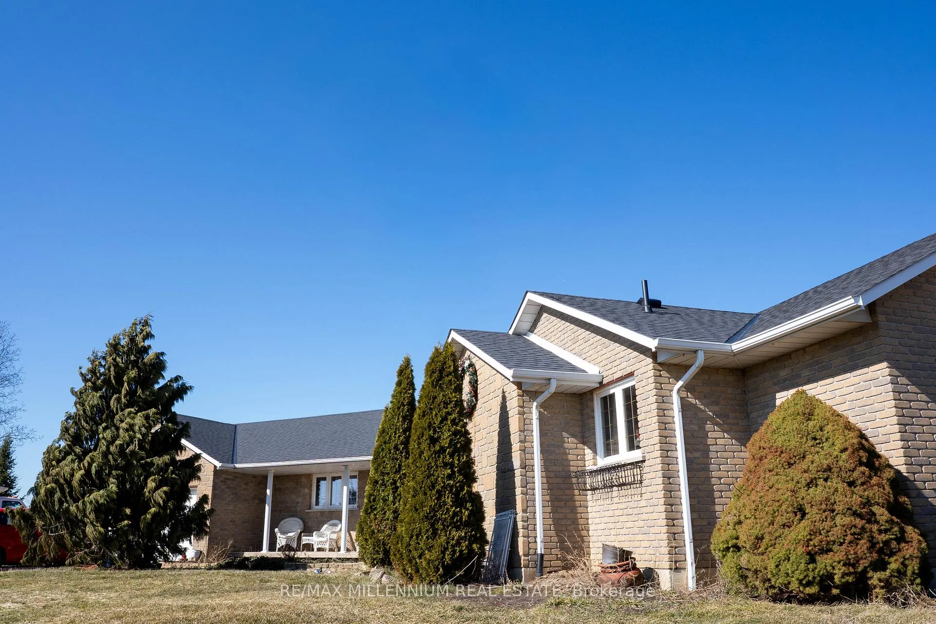 Photo 6 of 1113 Ridge Road, Hamilton, Rural Stoney Creek — HOMEH