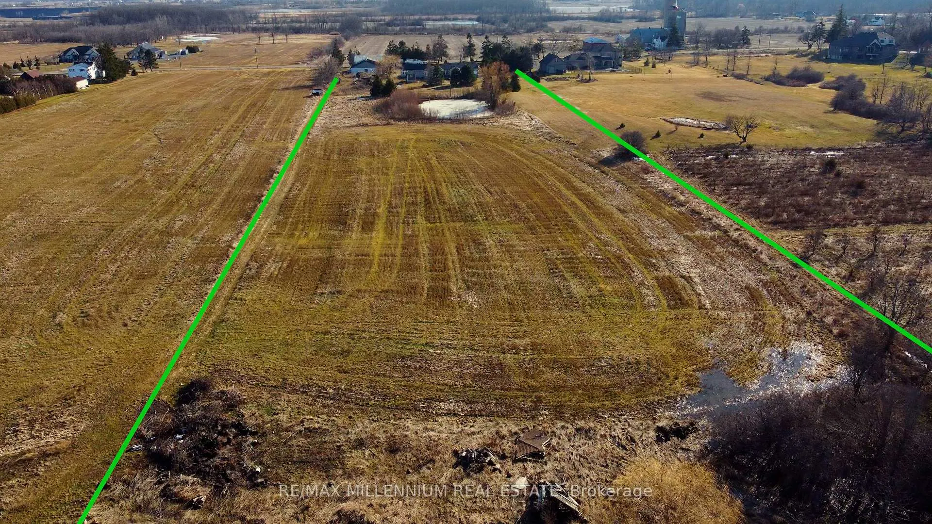 Photo 10 of 1113 Ridge Road, Hamilton, Rural Stoney Creek — HOMEH