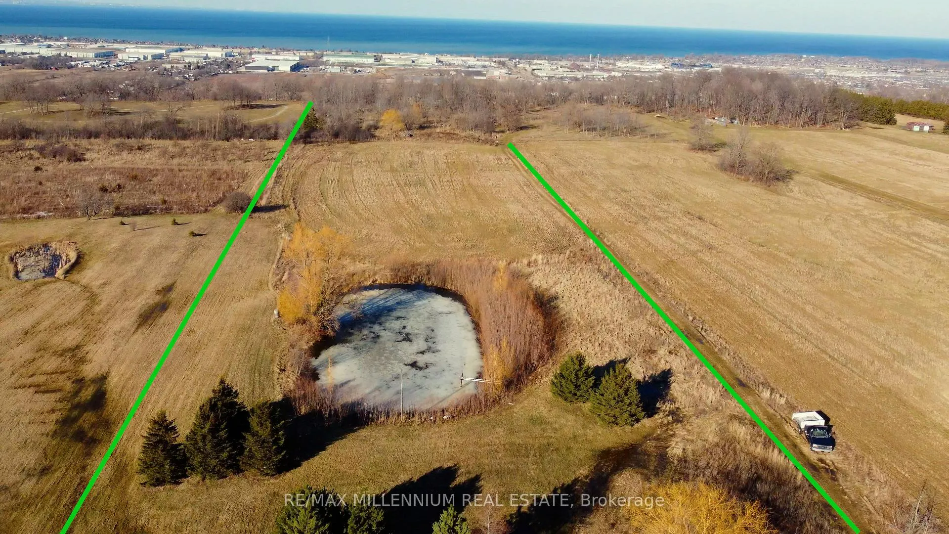 Photo 11 of 1113 Ridge Road, Hamilton, Rural Stoney Creek — HOMEH