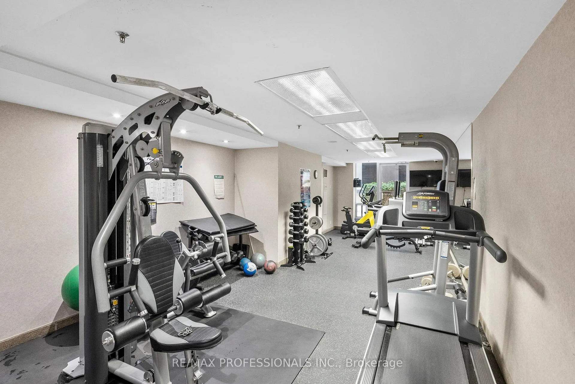 Photo 28 of Unit 608, 43 Eglinton Avenue E, Toronto, Mount Pleasant West — HOMEH