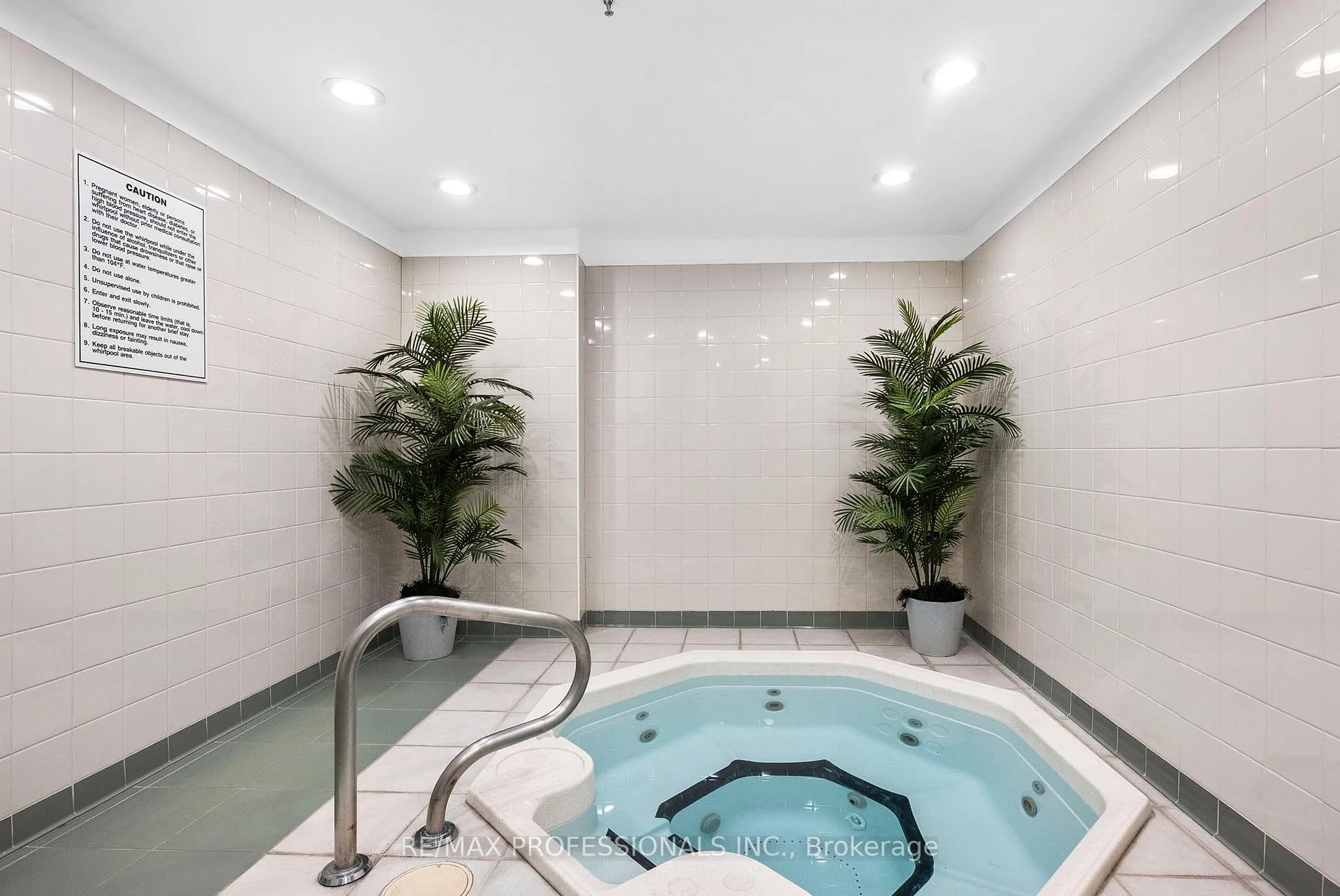 Photo 29 of Unit 608, 43 Eglinton Avenue E, Toronto, Mount Pleasant West — HOMEH