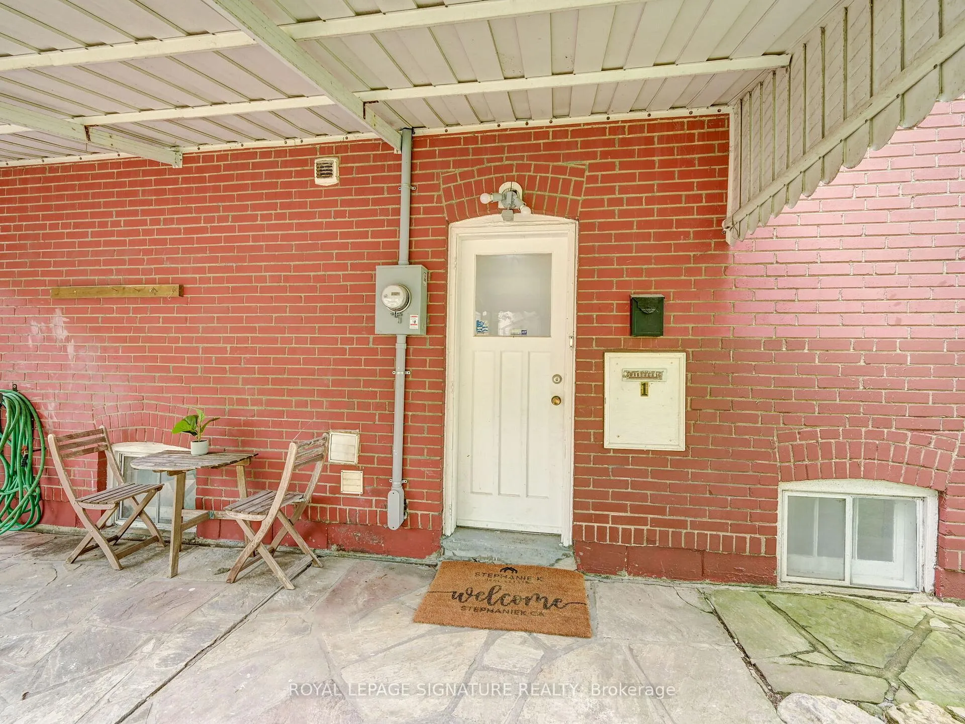 Photo 5 of Unit LL, 1 Worthington Crescent, Toronto, High Park-Swansea — HOMEH