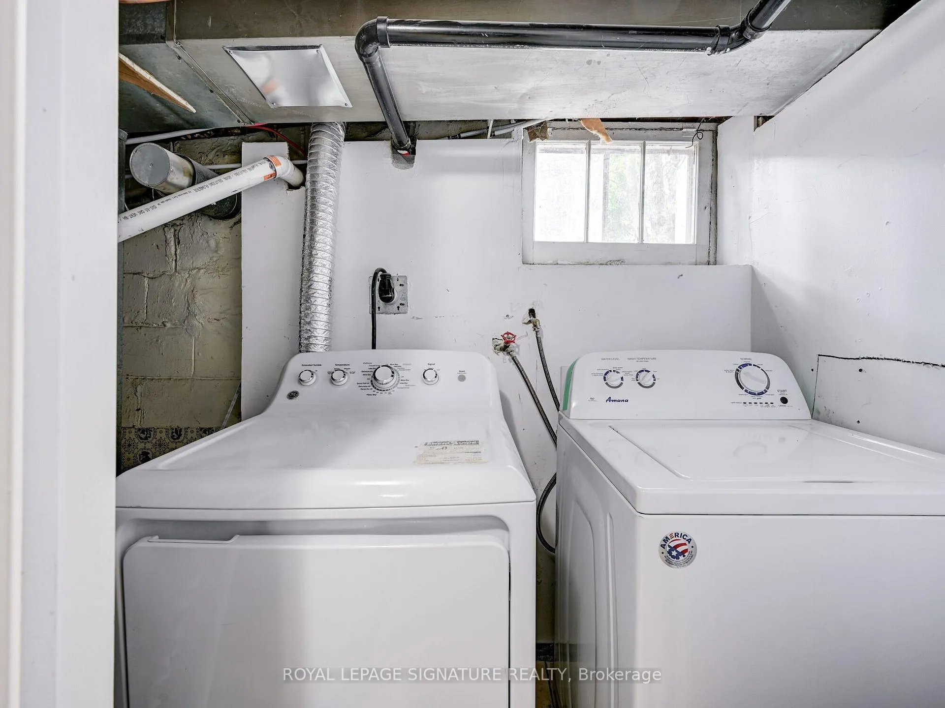Photo 16 of Unit LL, 1 Worthington Crescent, Toronto, High Park-Swansea — HOMEH
