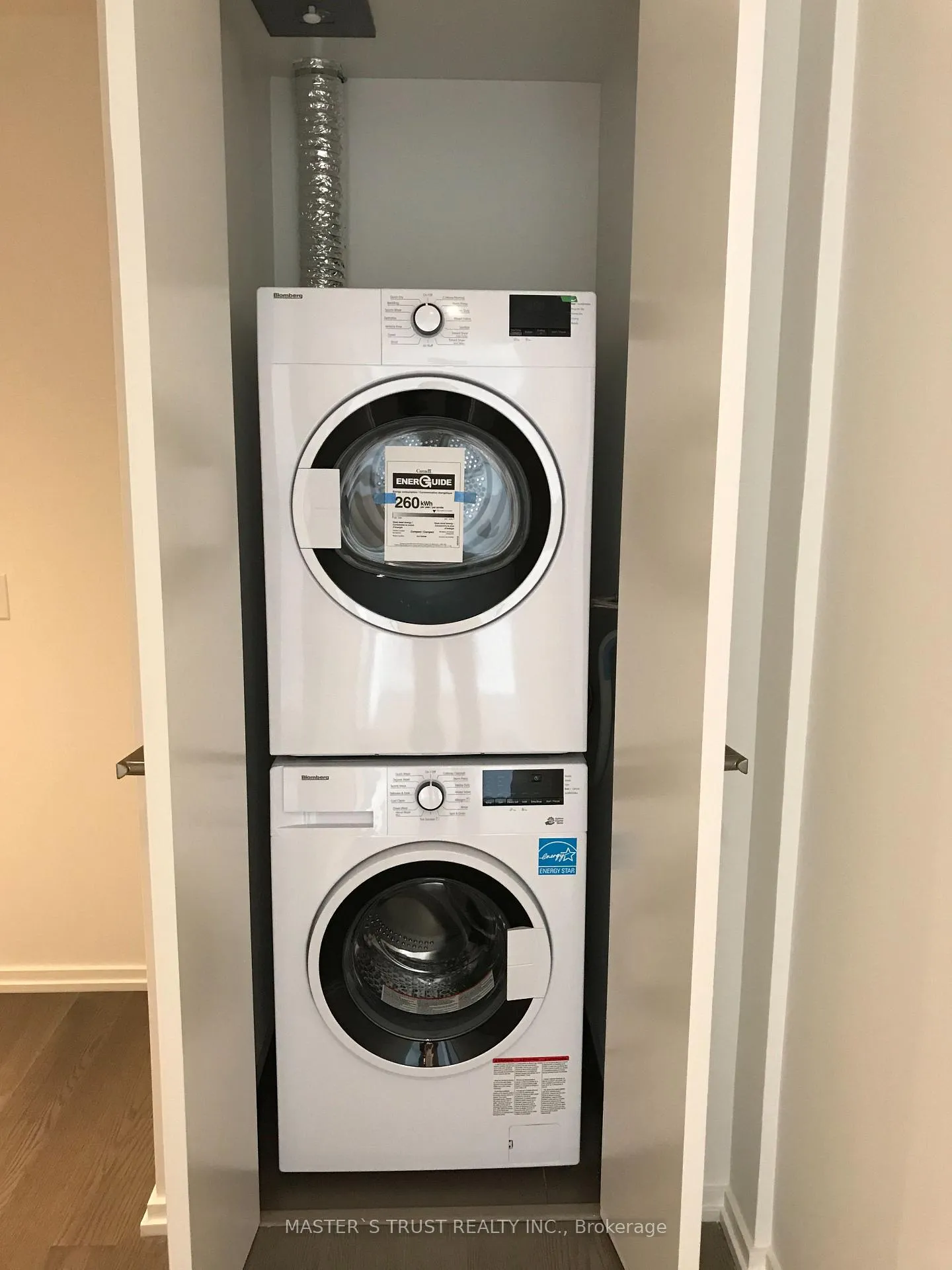 Photo 9 of Unit 1911, 5 Soudan Avenue, Toronto, Mount Pleasant West — HOMEH