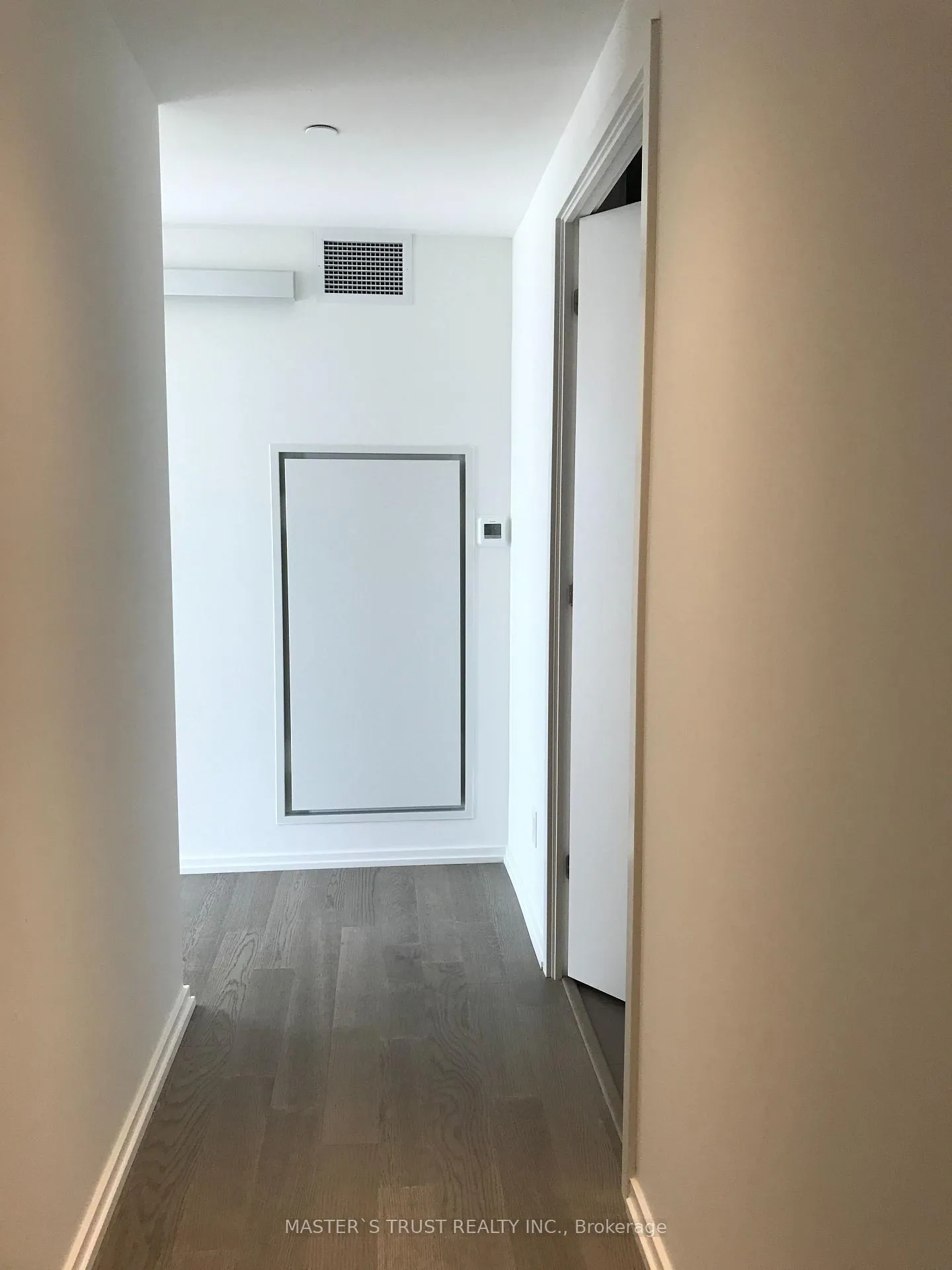 Photo 10 of Unit 1911, 5 Soudan Avenue, Toronto, Mount Pleasant West — HOMEH