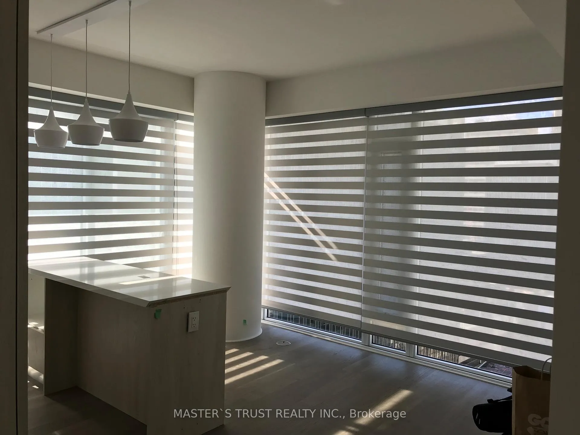 Photo 11 of Unit 1911, 5 Soudan Avenue, Toronto, Mount Pleasant West — HOMEH