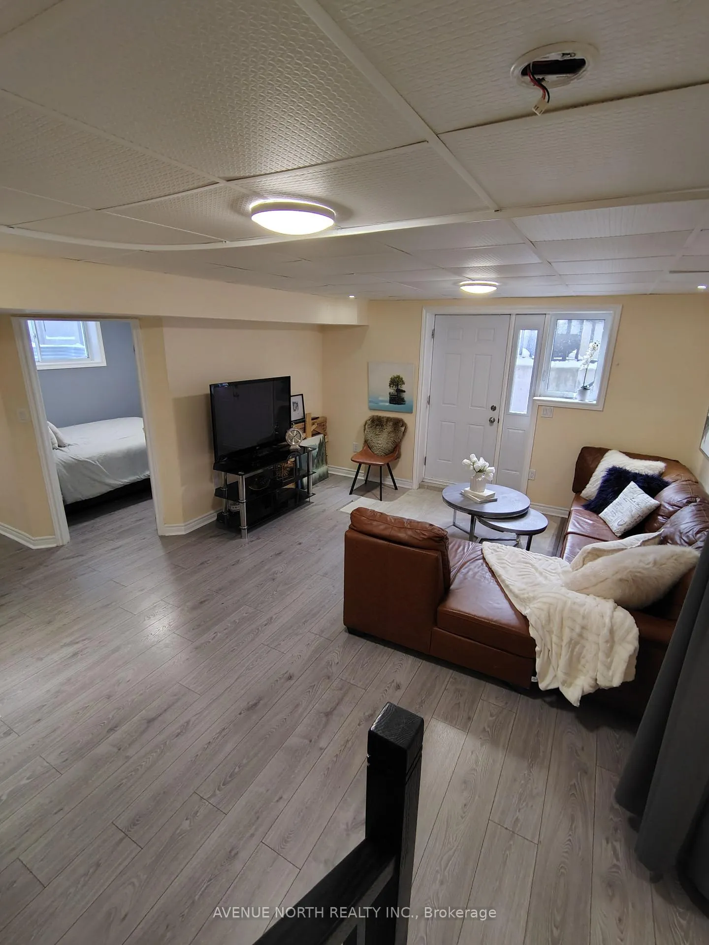 Photo 6 of Unit B, 339 Sugar Pine Crescent, Ottawa, Kanata - Bridlewood — HOMEH