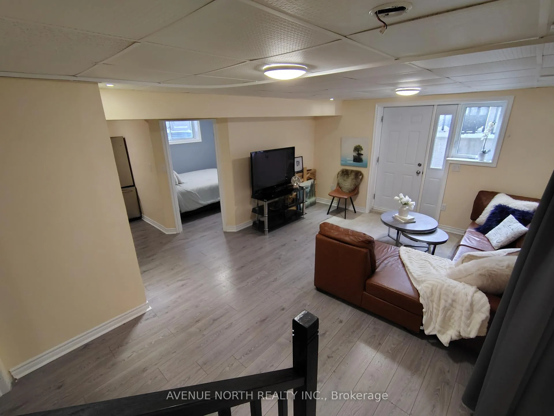 Photo 7 of Unit B, 339 Sugar Pine Crescent, Ottawa, Kanata - Bridlewood — HOMEH