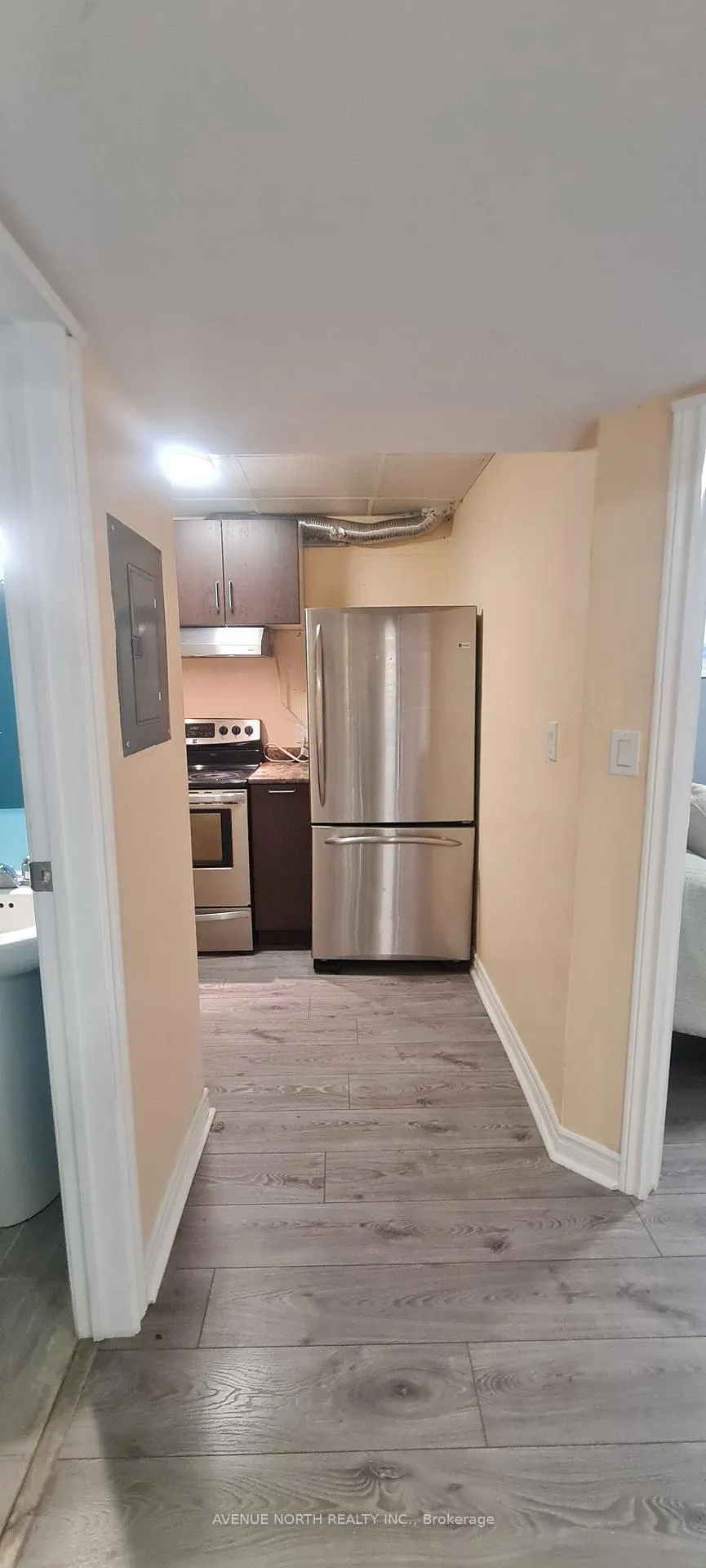 Photo 19 of Unit B, 339 Sugar Pine Crescent, Ottawa, Kanata - Bridlewood — HOMEH