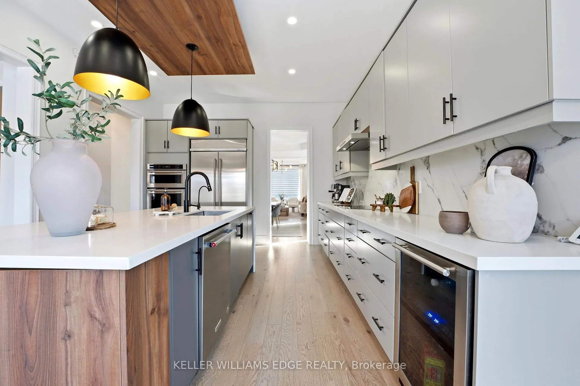 Photo 11 of 241 Humphrey Street, Hamilton, Waterdown — HOMEH