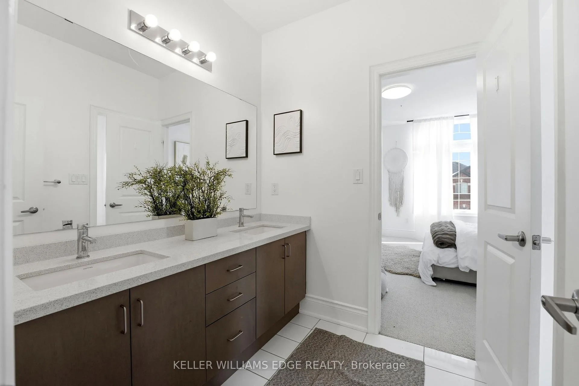 Photo 26 of 241 Humphrey Street, Hamilton, Waterdown — HOMEH