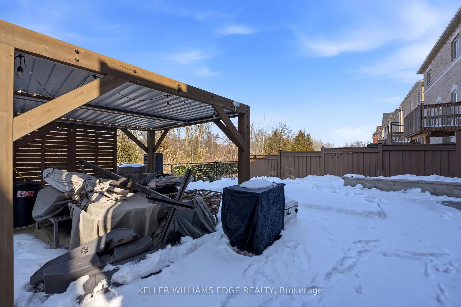 Photo 42 of 241 Humphrey Street, Hamilton, Waterdown — HOMEH