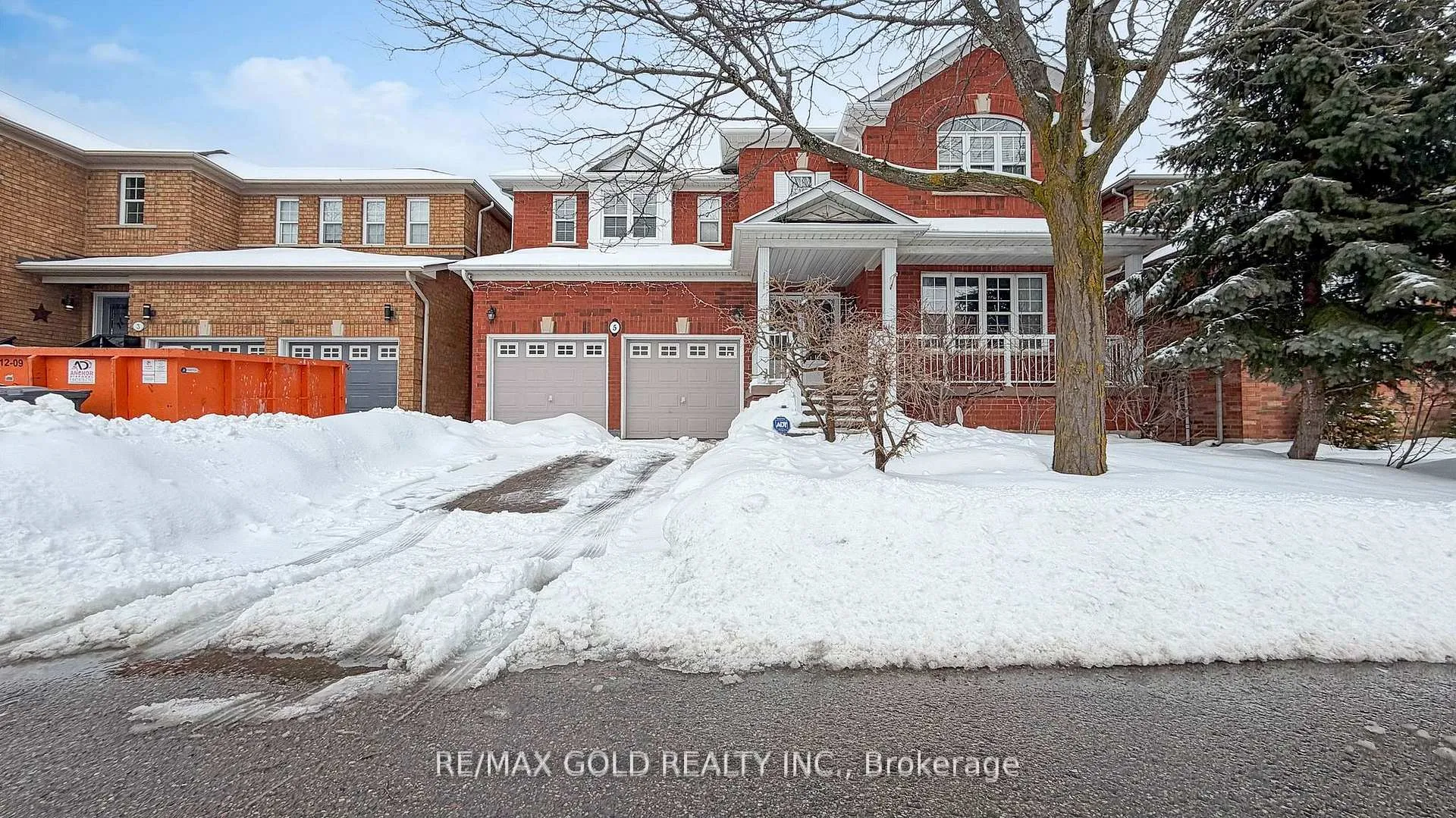 Photo 2 of 5 Sir David Place, Brampton, Fletcher's Meadow — HOMEH