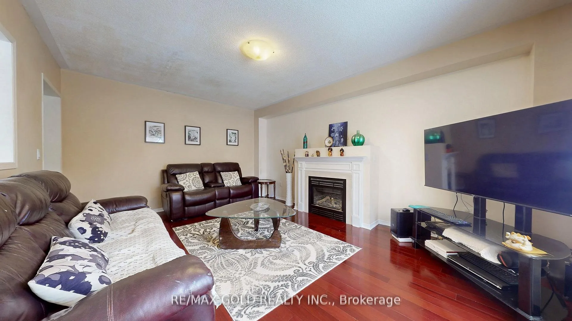 Photo 14 of 5 Sir David Place, Brampton, Fletcher's Meadow — HOMEH