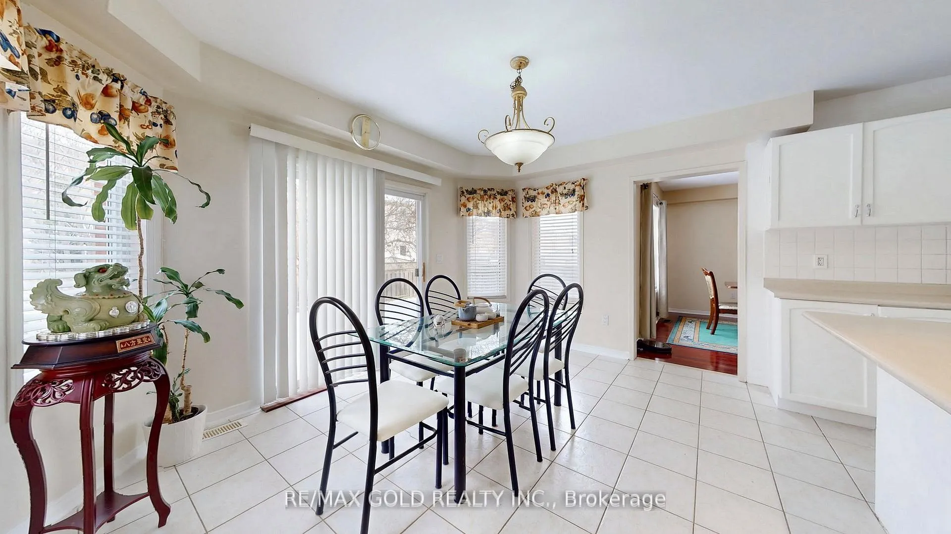Photo 21 of 5 Sir David Place, Brampton, Fletcher's Meadow — HOMEH