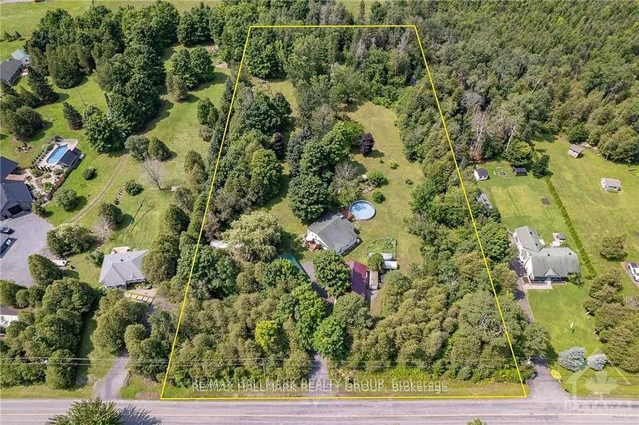 Photo 3 of 3838 Kenyon Dam Road, North Glengarry, North Glengarry (Kenyon) Twp — HOMEH
