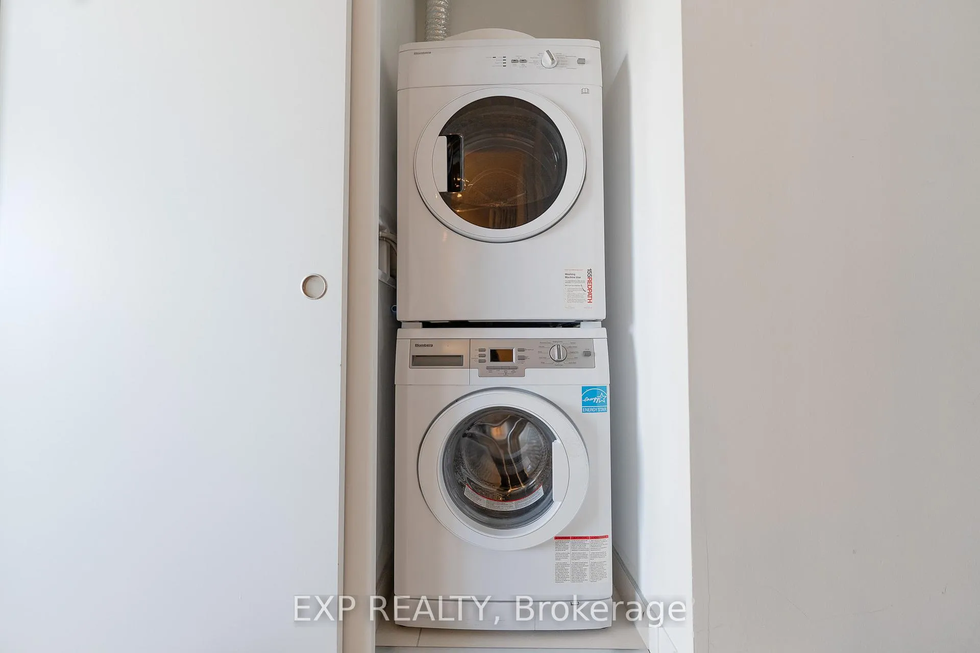 Photo 13 of Unit 1204, 185 Roehampton Avenue, Toronto, Mount Pleasant West — HOMEH