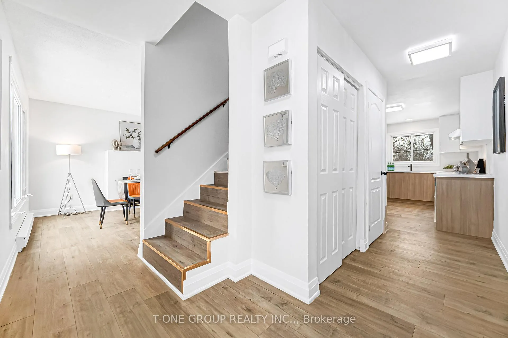 Photo 6 of 308 Miami Drive, Georgina, Keswick South — HOMEH