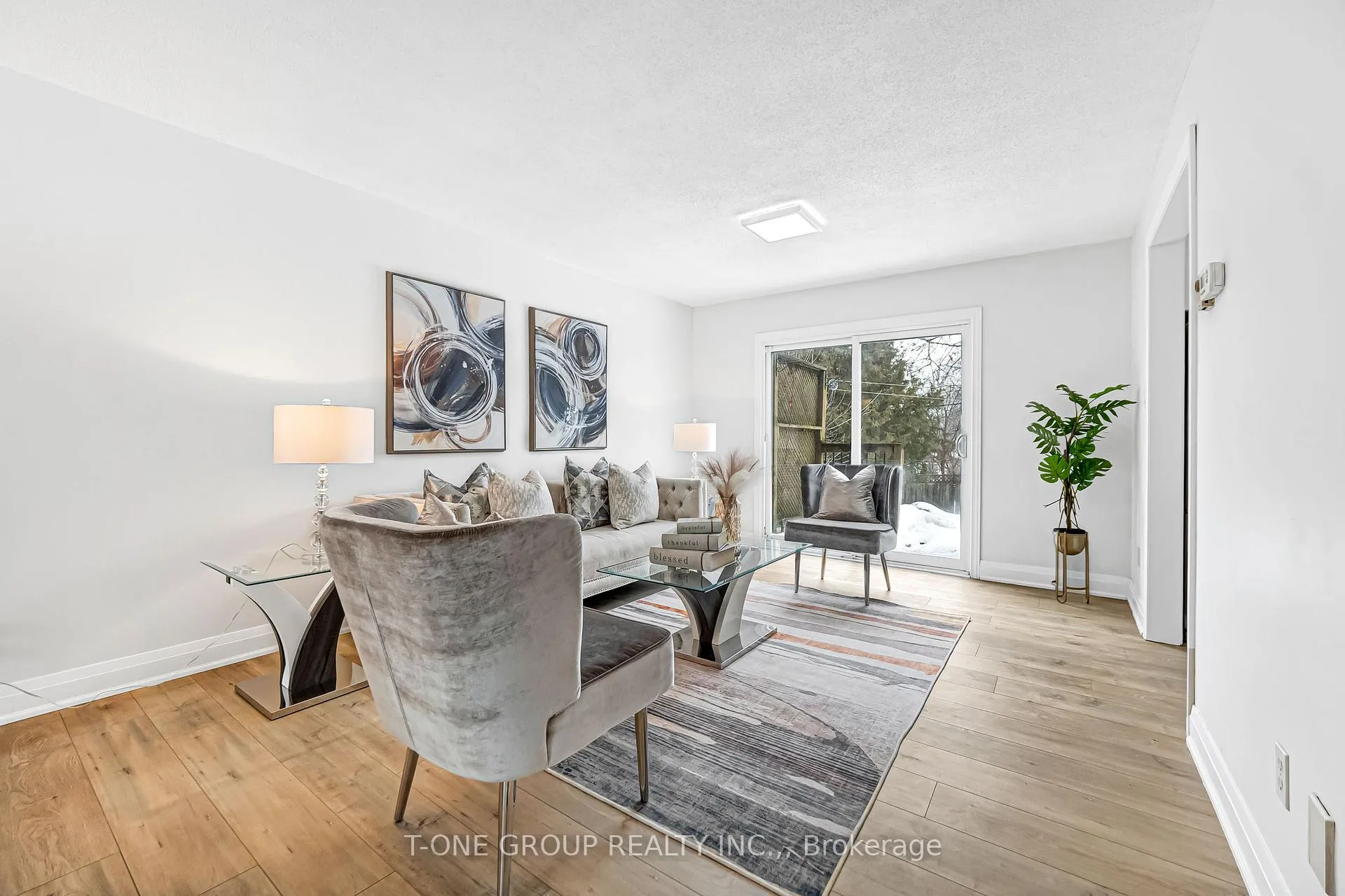 Photo 13 of 308 Miami Drive, Georgina, Keswick South — HOMEH