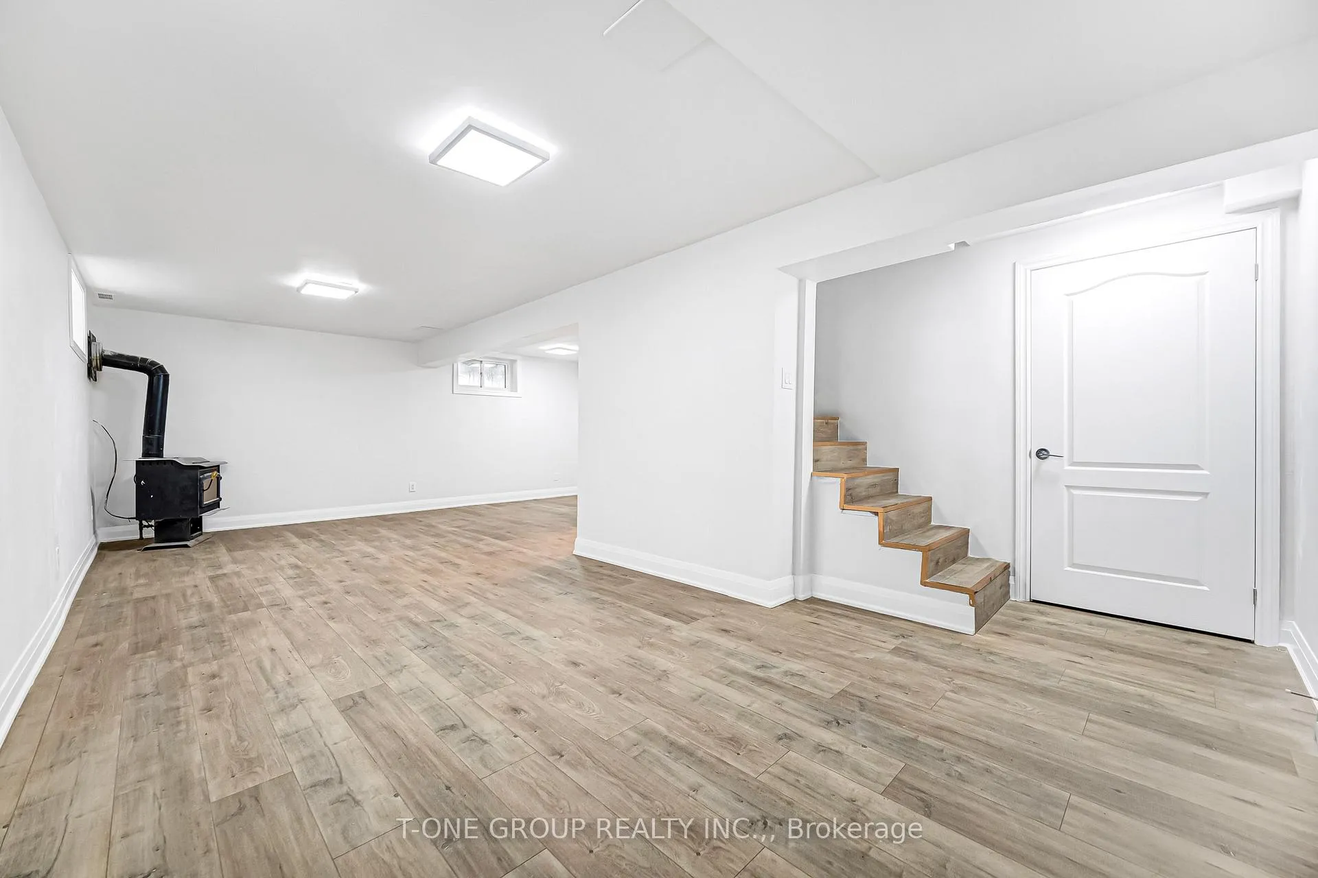 Photo 39 of 308 Miami Drive, Georgina, Keswick South — HOMEH