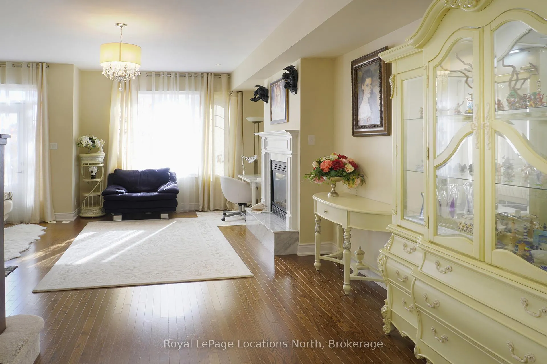Photo 3 of 11 Wally Drive, Wasaga Beach — HOMEH