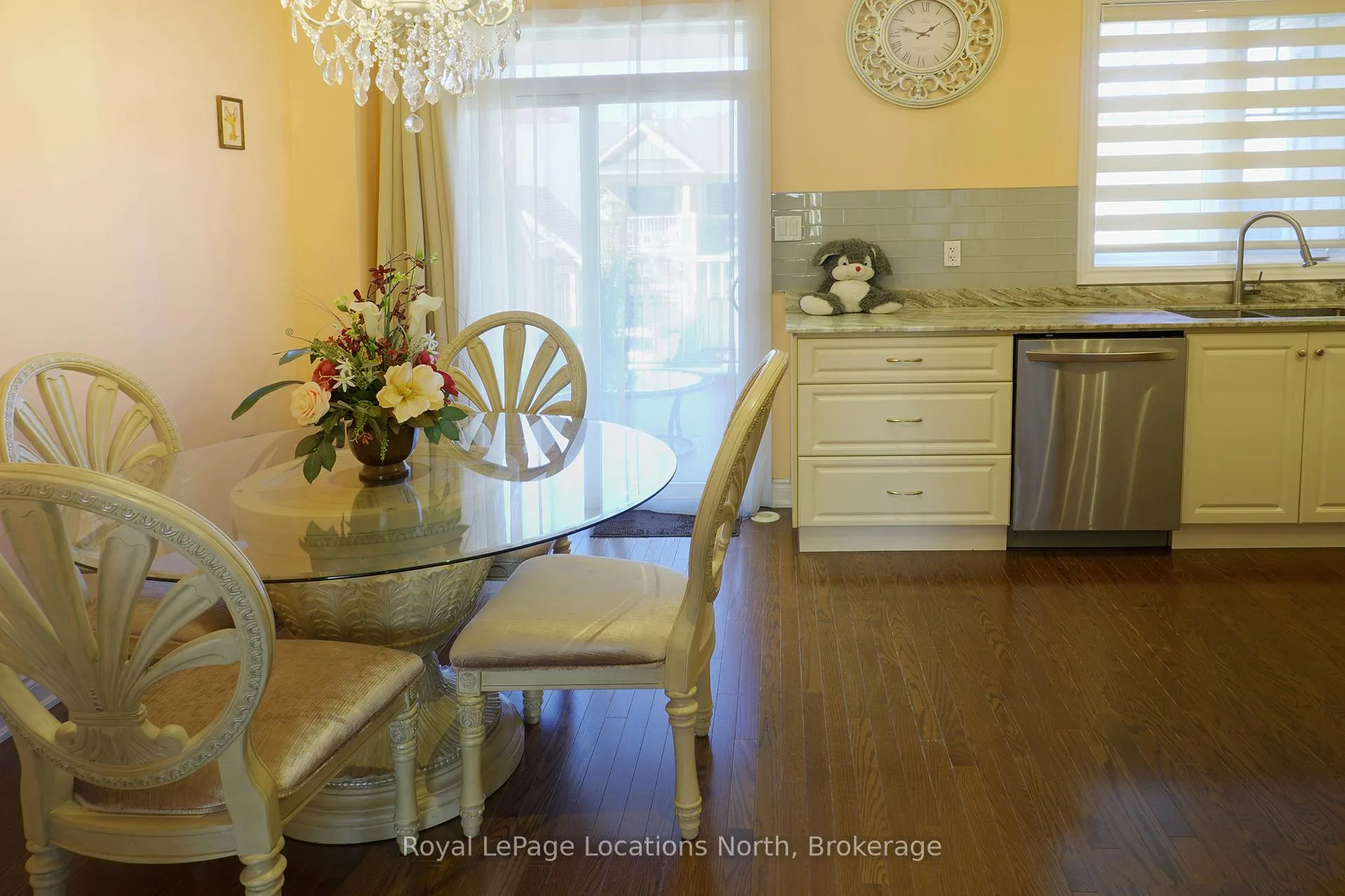 Photo 6 of 11 Wally Drive, Wasaga Beach — HOMEH