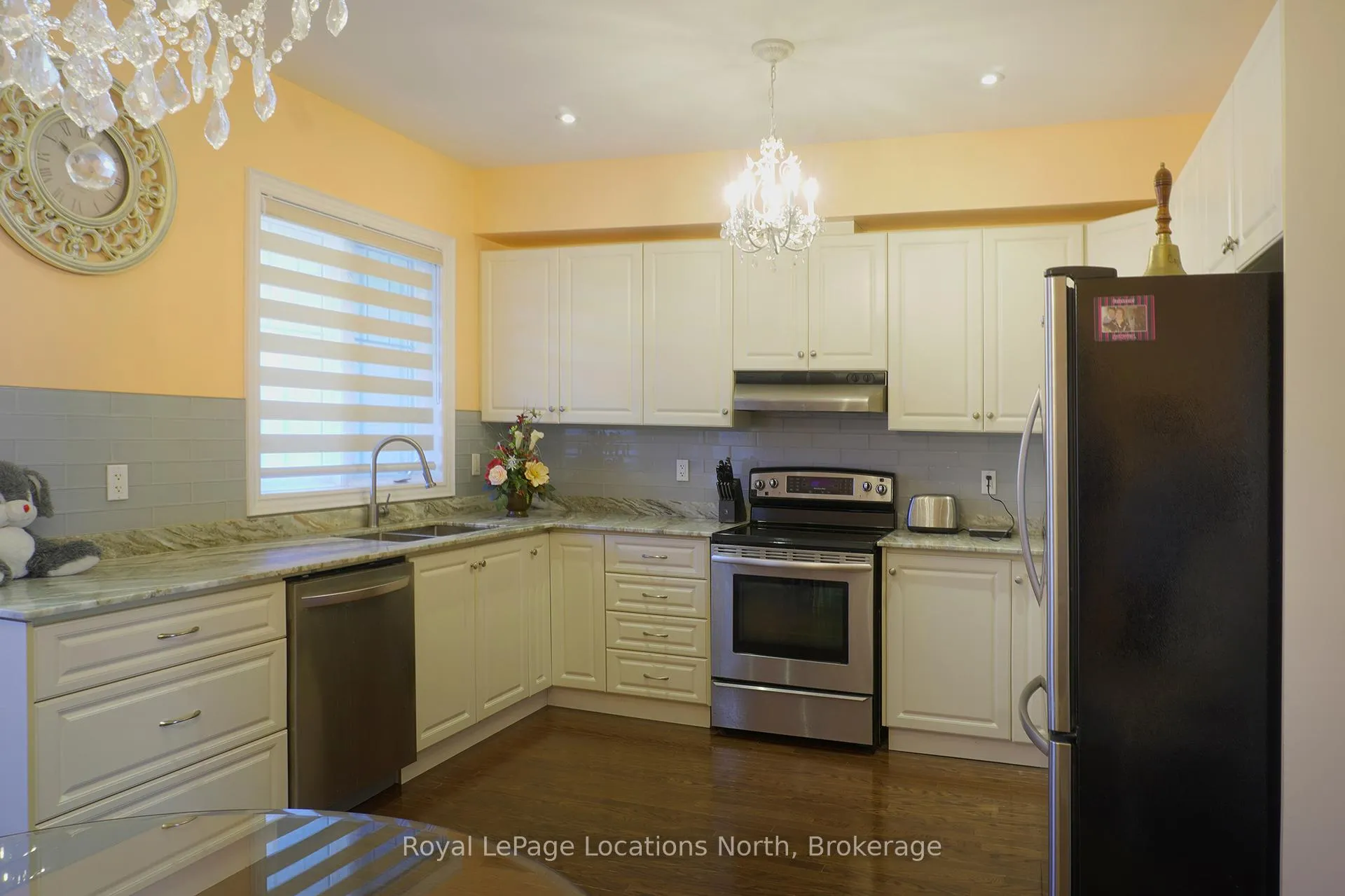 Photo 9 of 11 Wally Drive, Wasaga Beach — HOMEH