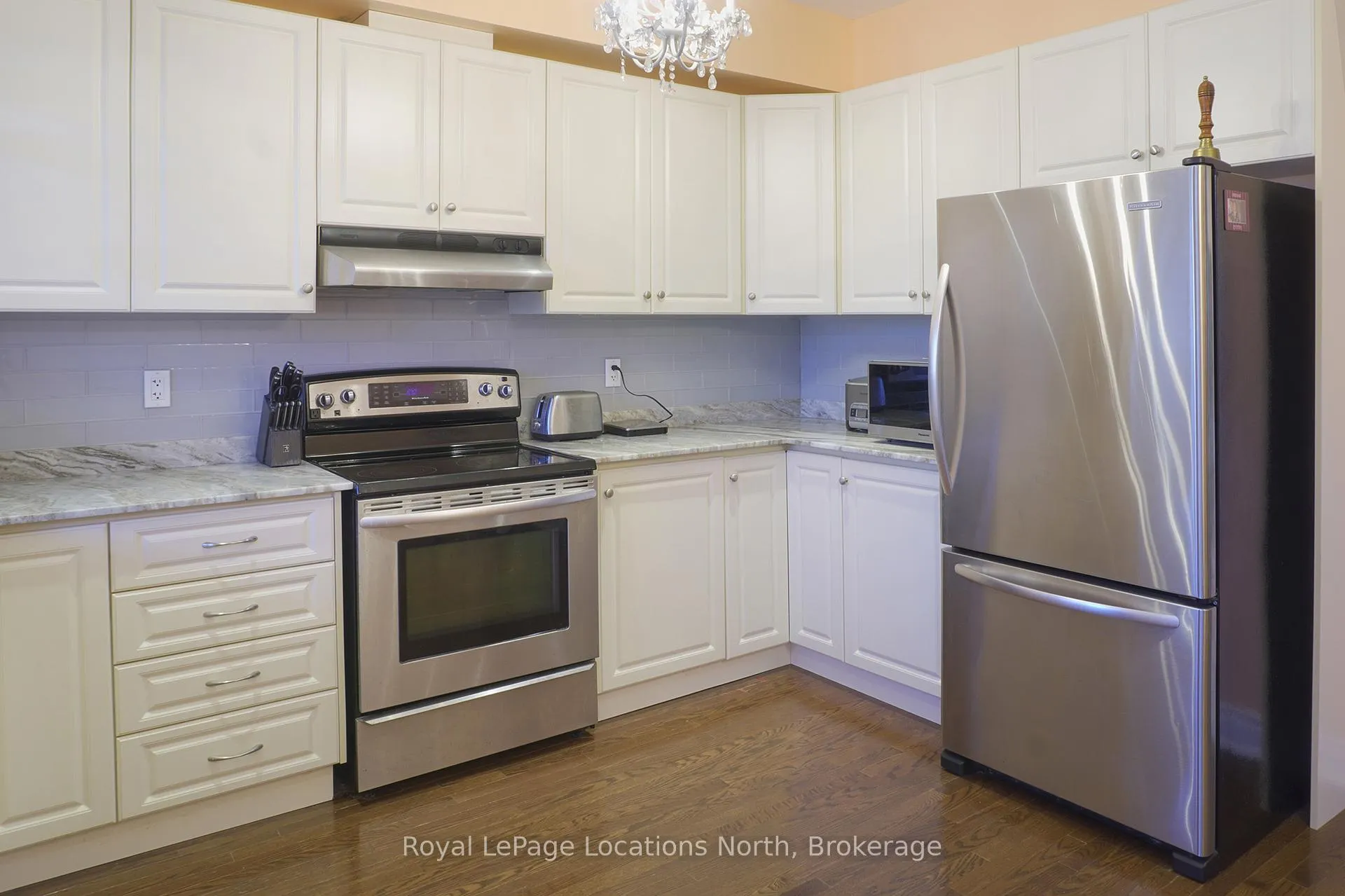 Photo 10 of 11 Wally Drive, Wasaga Beach — HOMEH