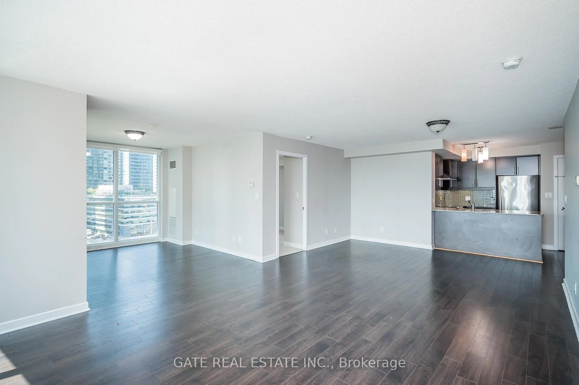 Photo 14 of Unit 1410, 18 Harbour Street, Toronto, Waterfront Communities — HOMEH