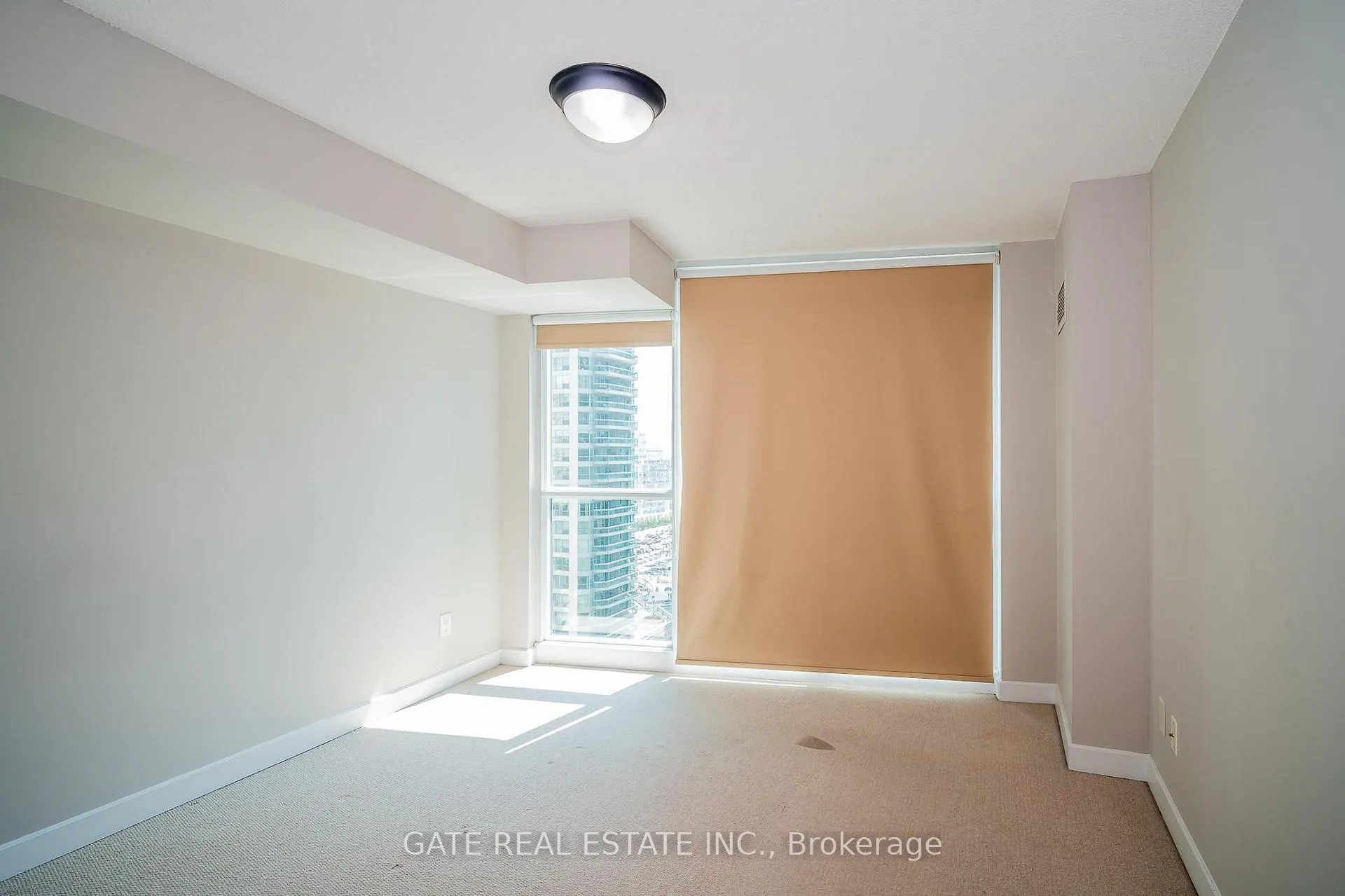 Photo 22 of Unit 1410, 18 Harbour Street, Toronto, Waterfront Communities — HOMEH
