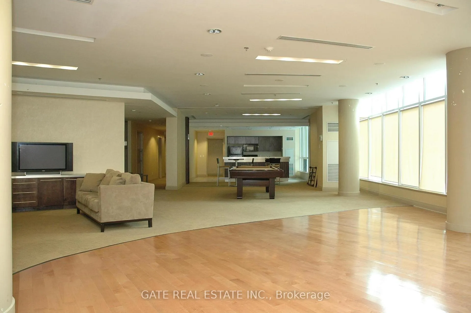 Photo 29 of Unit 1410, 18 Harbour Street, Toronto, Waterfront Communities — HOMEH