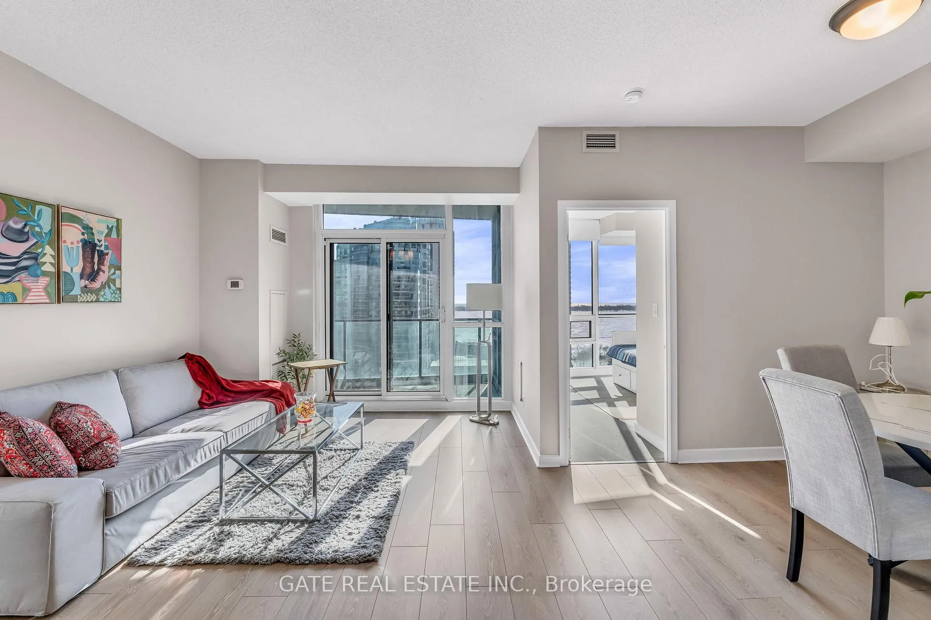 Photo 12 of Unit 1809, 18 Harbour Street, Toronto, Waterfront Communities — HOMEH