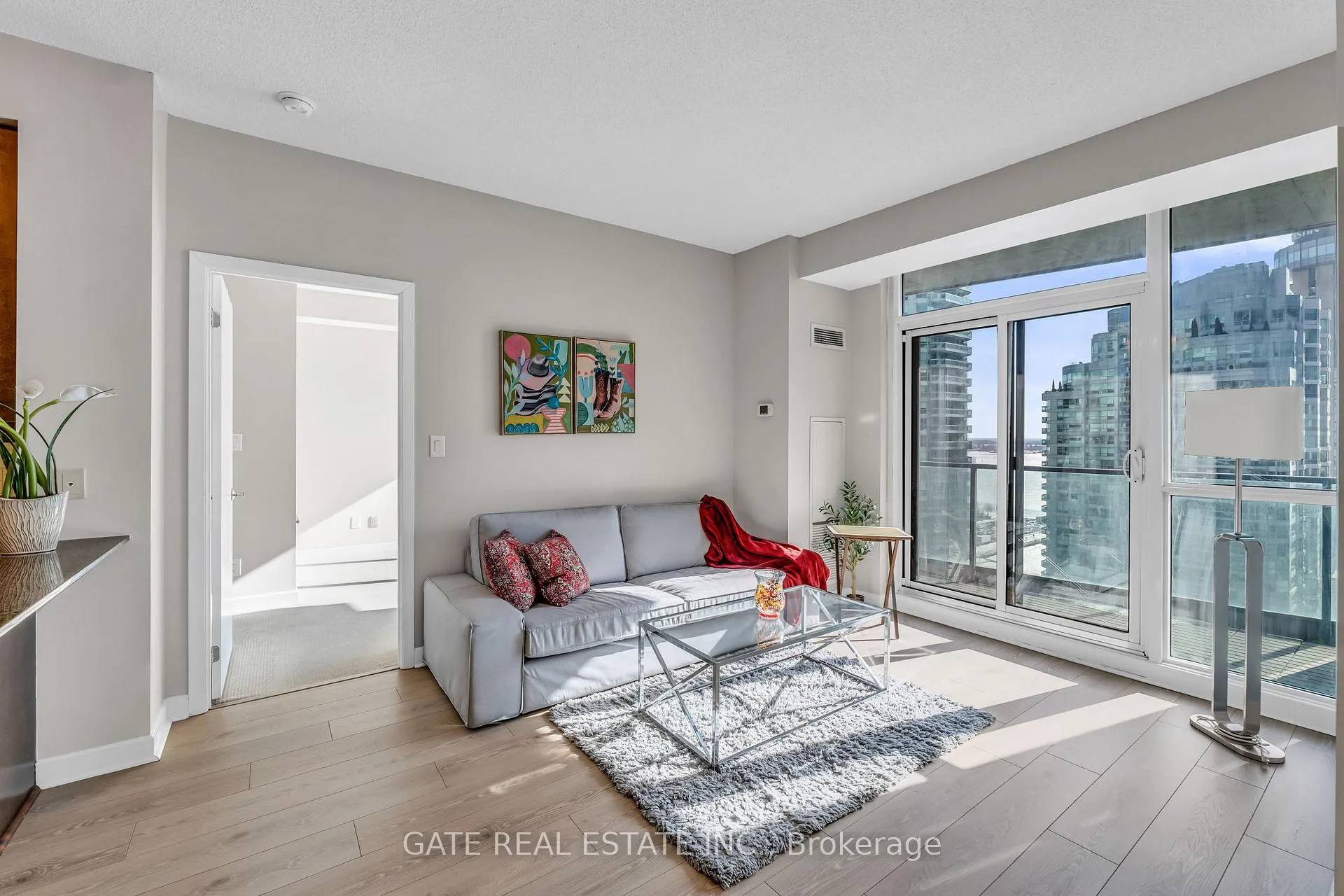 Photo 13 of Unit 1809, 18 Harbour Street, Toronto, Waterfront Communities — HOMEH