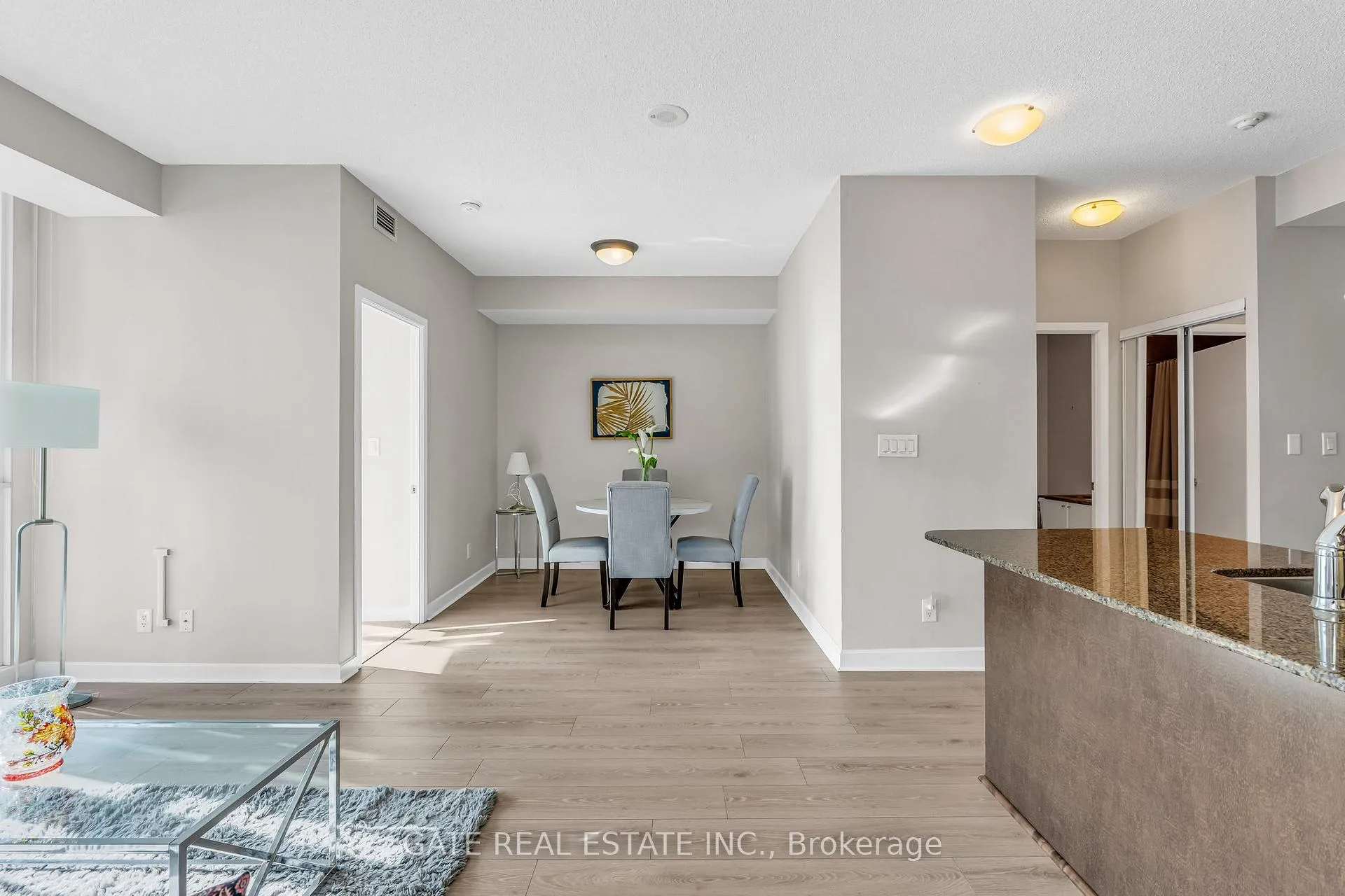 Photo 16 of Unit 1809, 18 Harbour Street, Toronto, Waterfront Communities — HOMEH