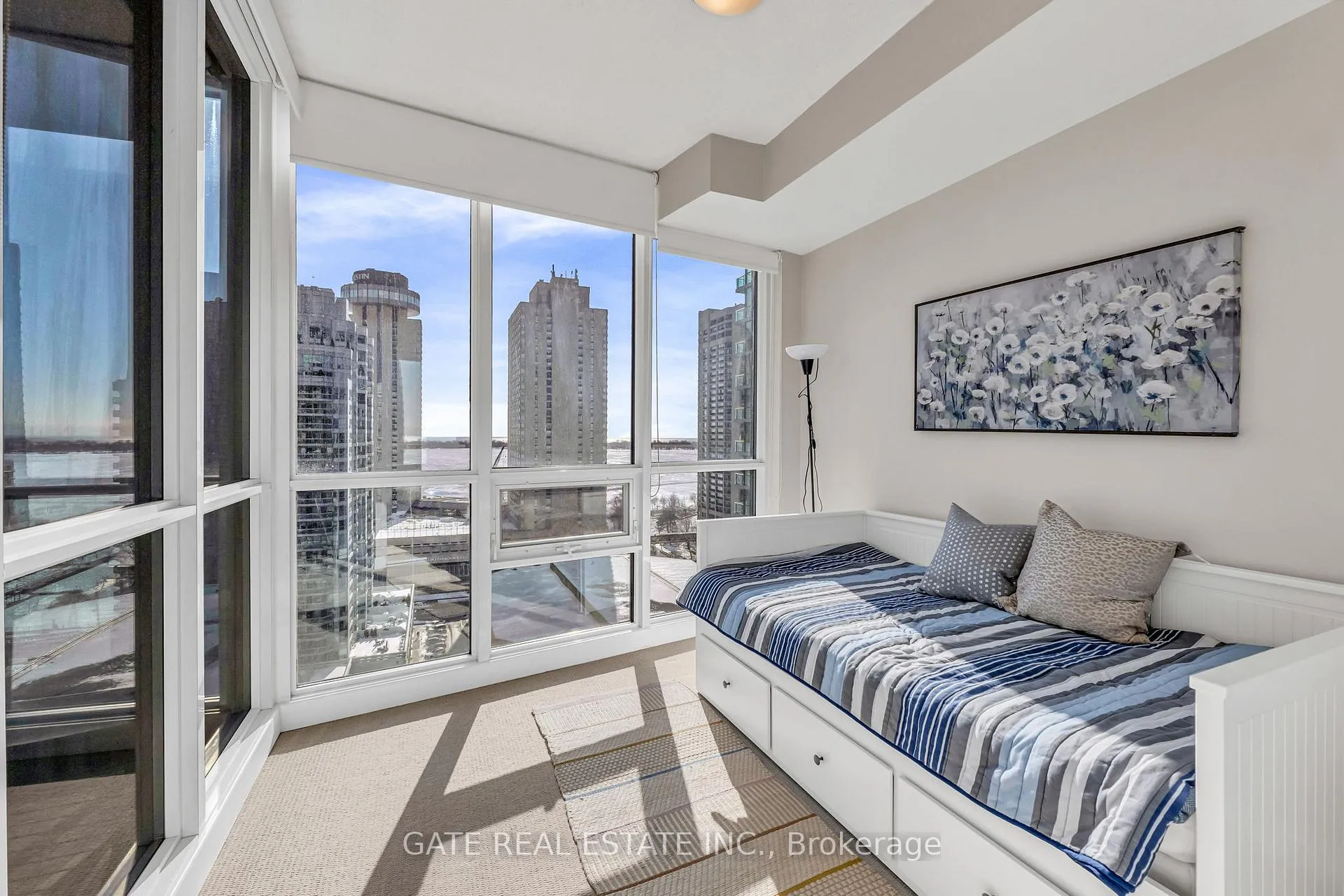 Photo 21 of Unit 1809, 18 Harbour Street, Toronto, Waterfront Communities — HOMEH