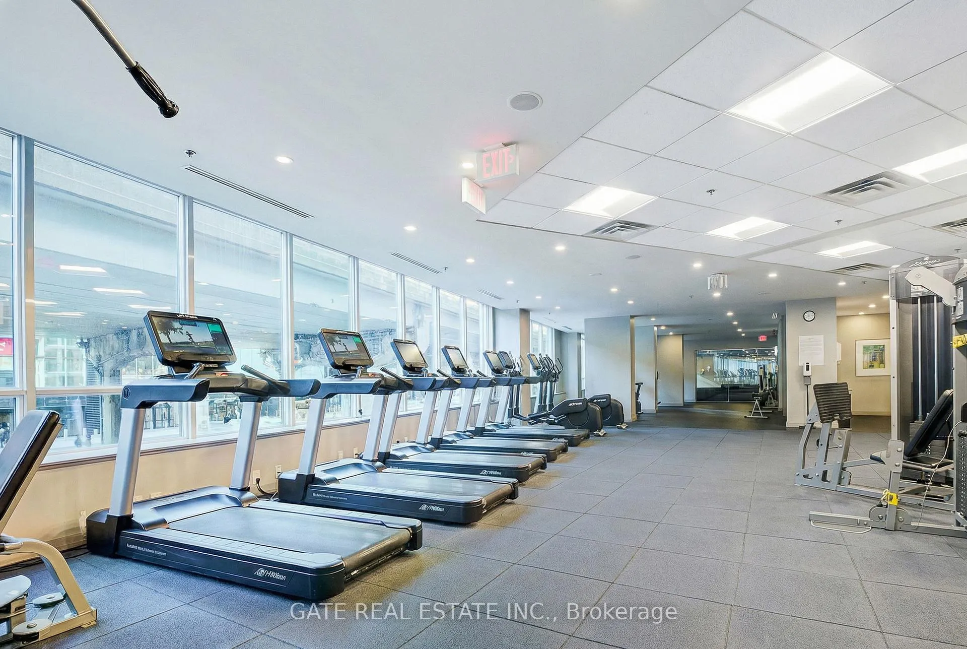 Photo 37 of Unit 1809, 18 Harbour Street, Toronto, Waterfront Communities — HOMEH
