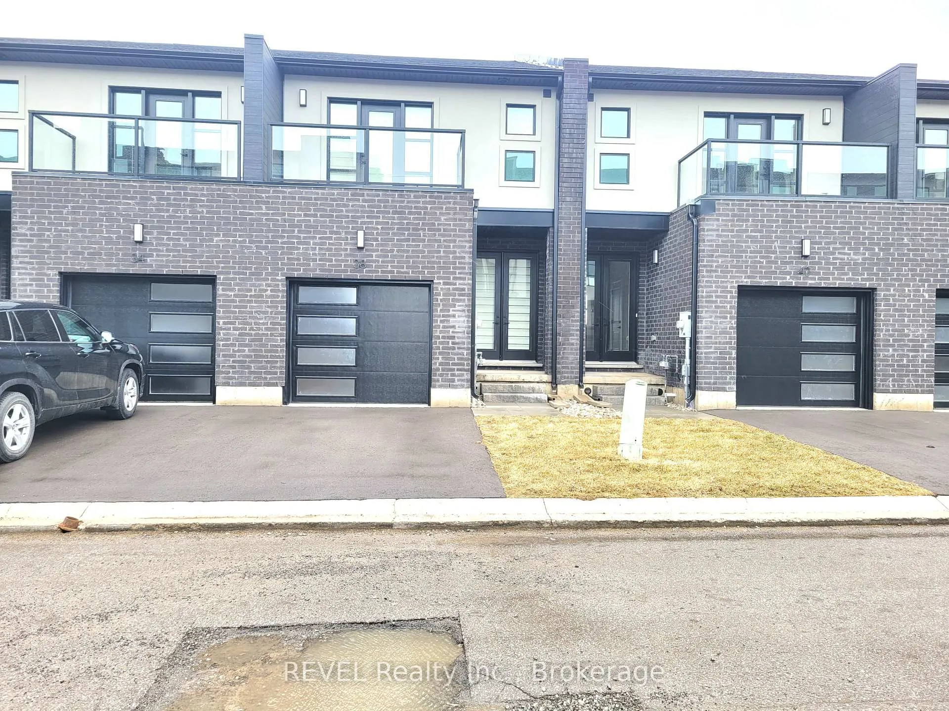 Front of Unit Upper Level Only, 38 Keystone Trail