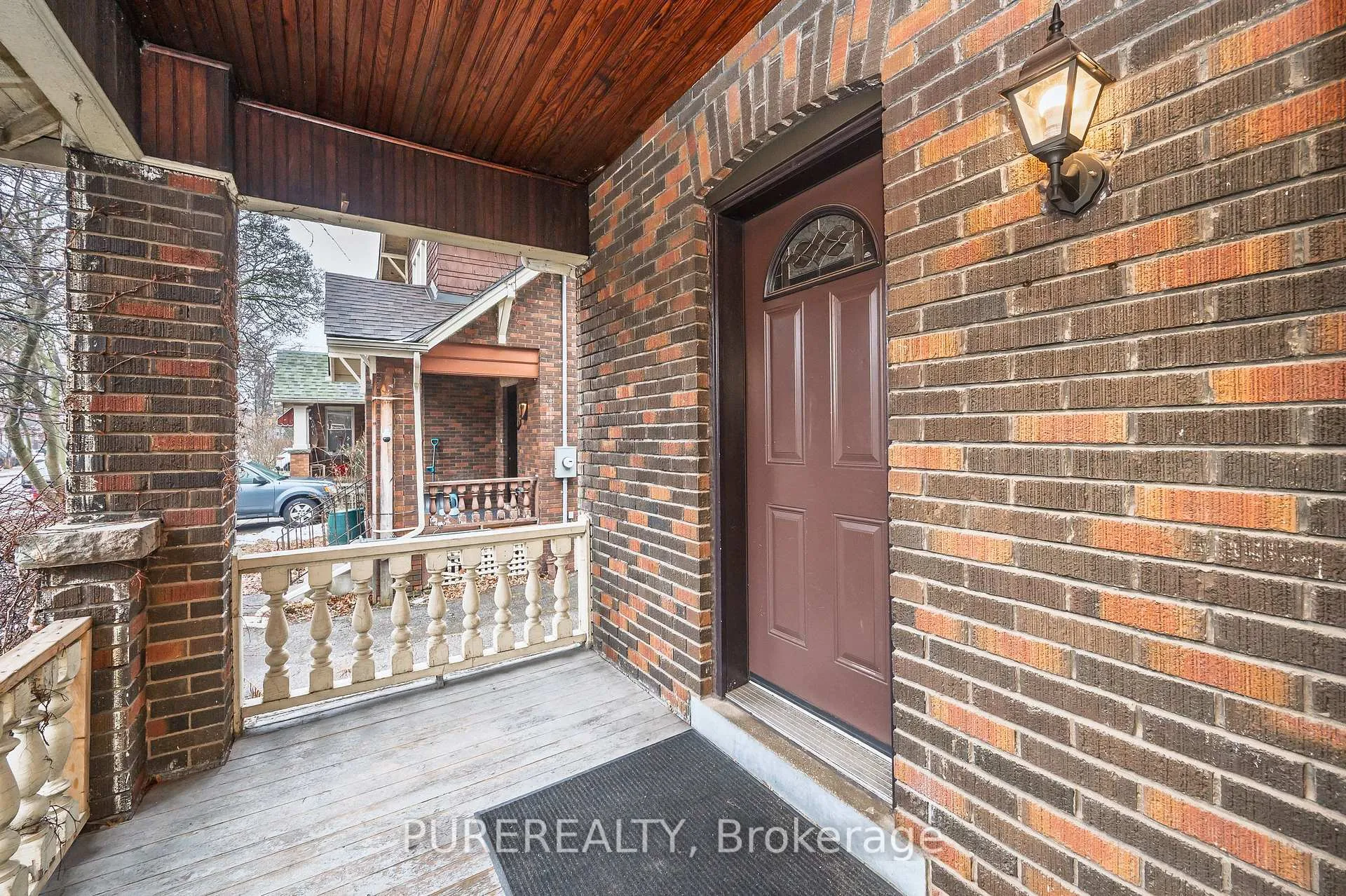Photo 2 of 47 Dalewood Crescent, Hamilton, Westdale — HOMEH