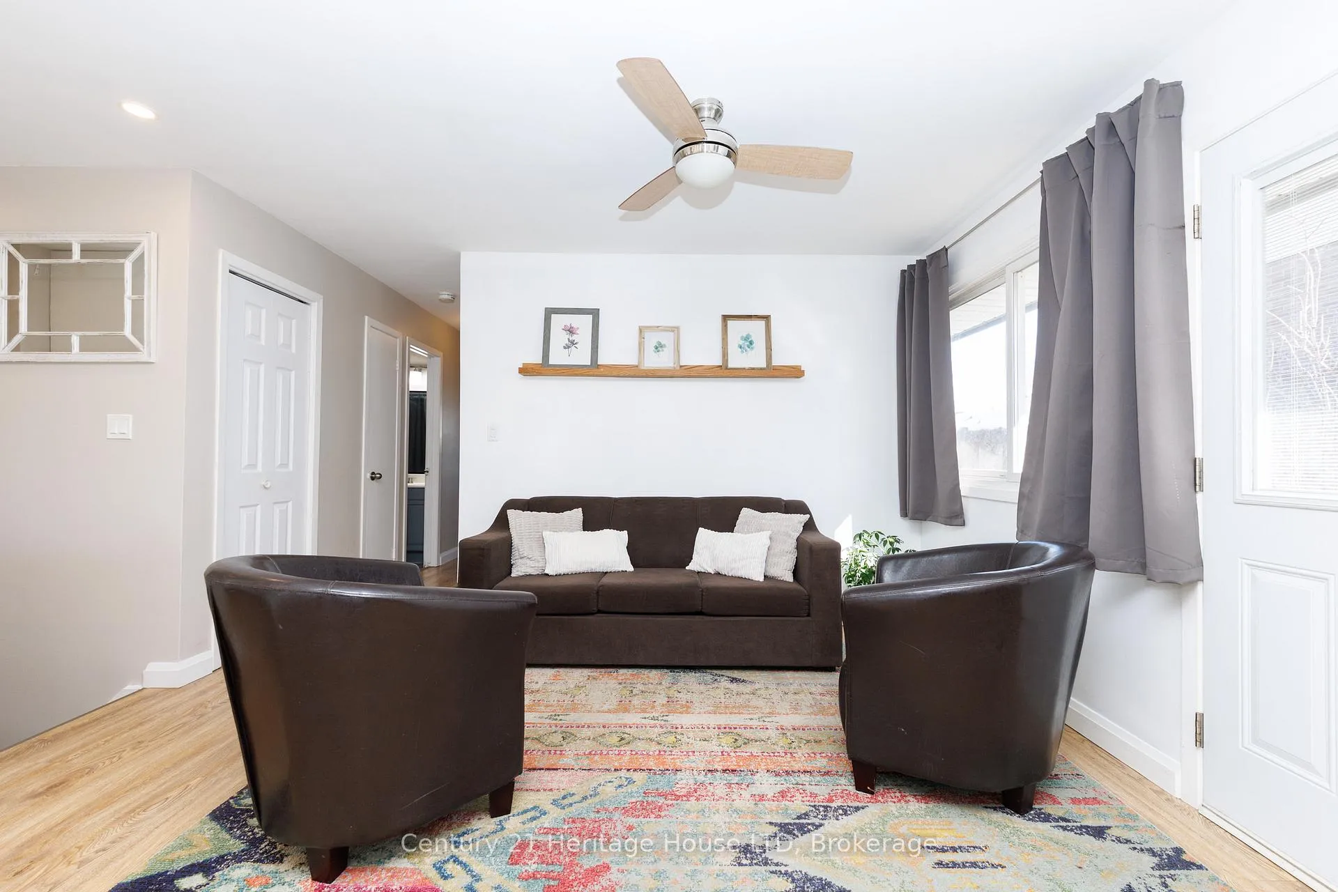 Photo 11 of 6937 Dolphin Street, Niagara Falls, Morrison — HOMEH