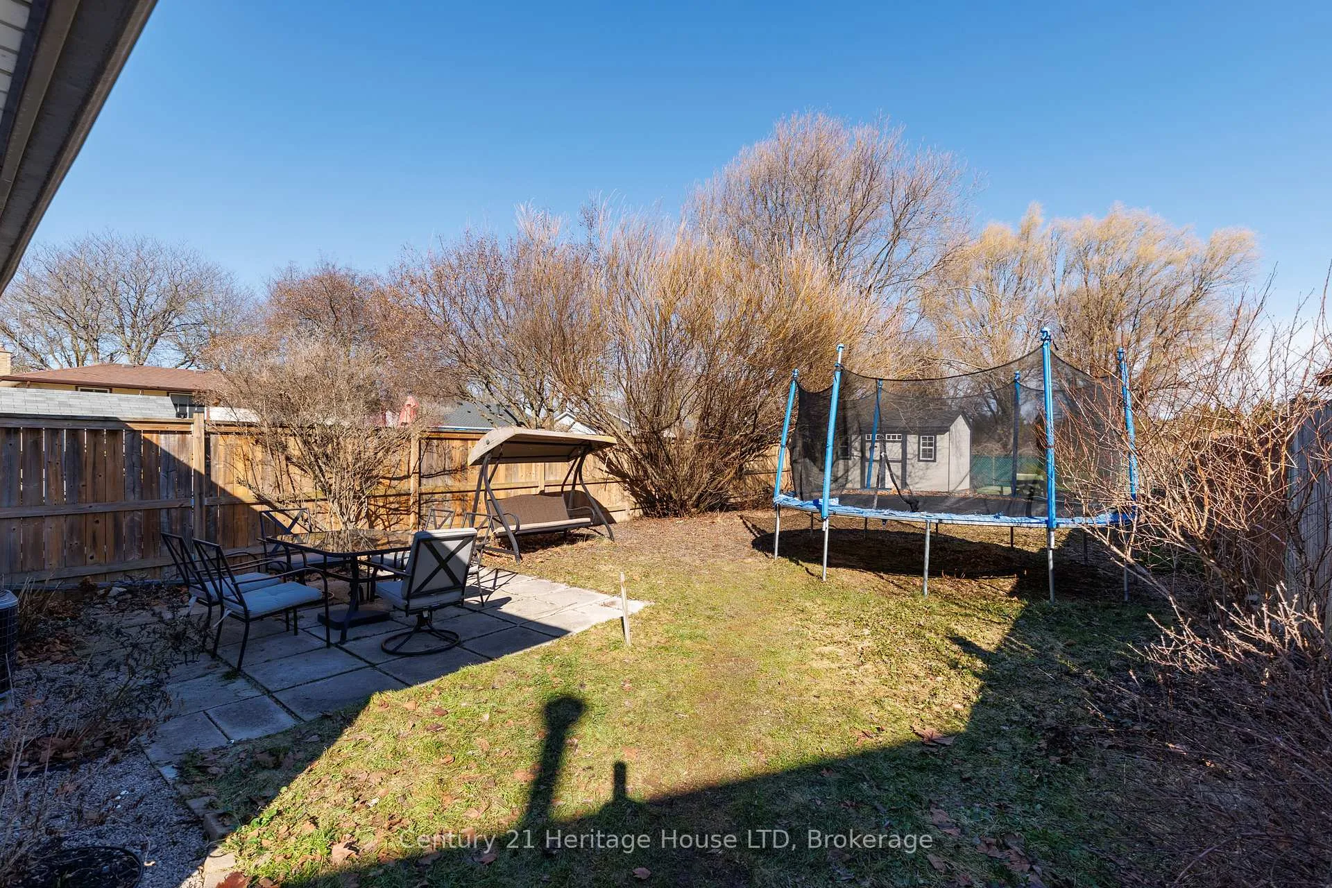 Photo 36 of 6937 Dolphin Street, Niagara Falls, Morrison — HOMEH