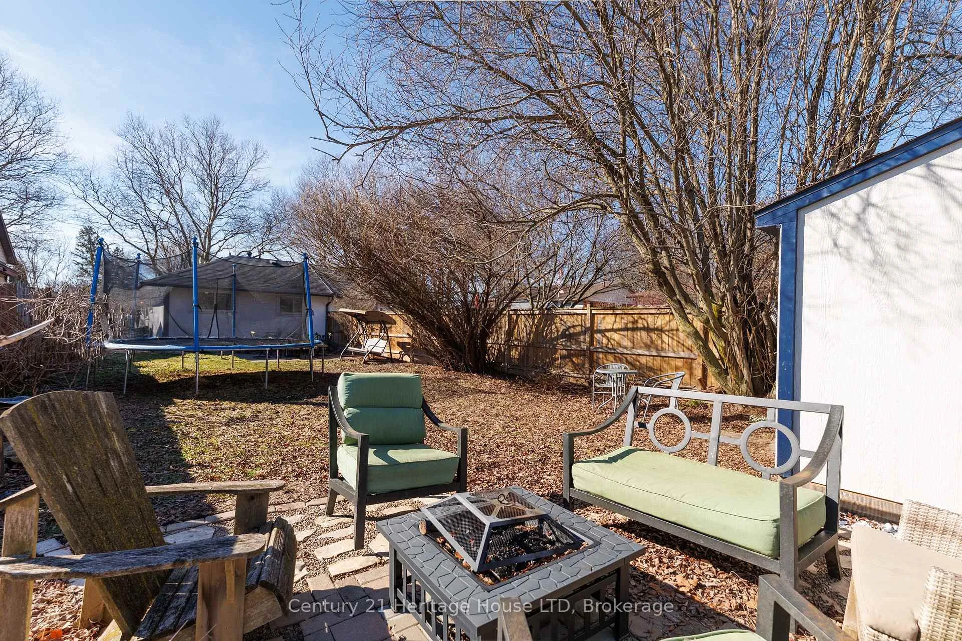 Photo 37 of 6937 Dolphin Street, Niagara Falls, Morrison — HOMEH