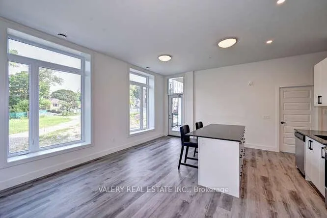 Photo 8 of Unit 102, 103 Roger Street, Waterloo, Uptown Waterloo — HOMEH