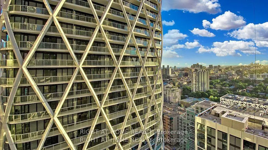 Photo 7 of Unit 2802, 238 Simcoe Street, Toronto, Kensington-Chinatown — HOMEH