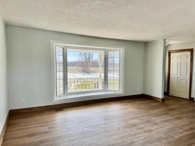 Photo 10 of 989 Casey Road, Belleville, Thurlow Ward — HOMEH
